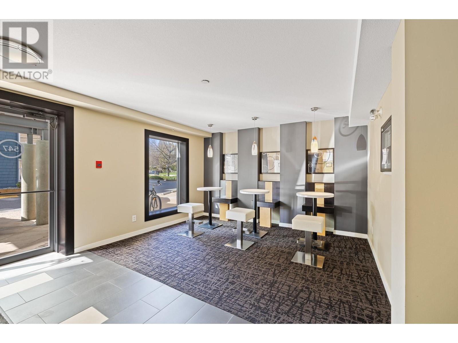 406 547 Yates Road, Kelowna