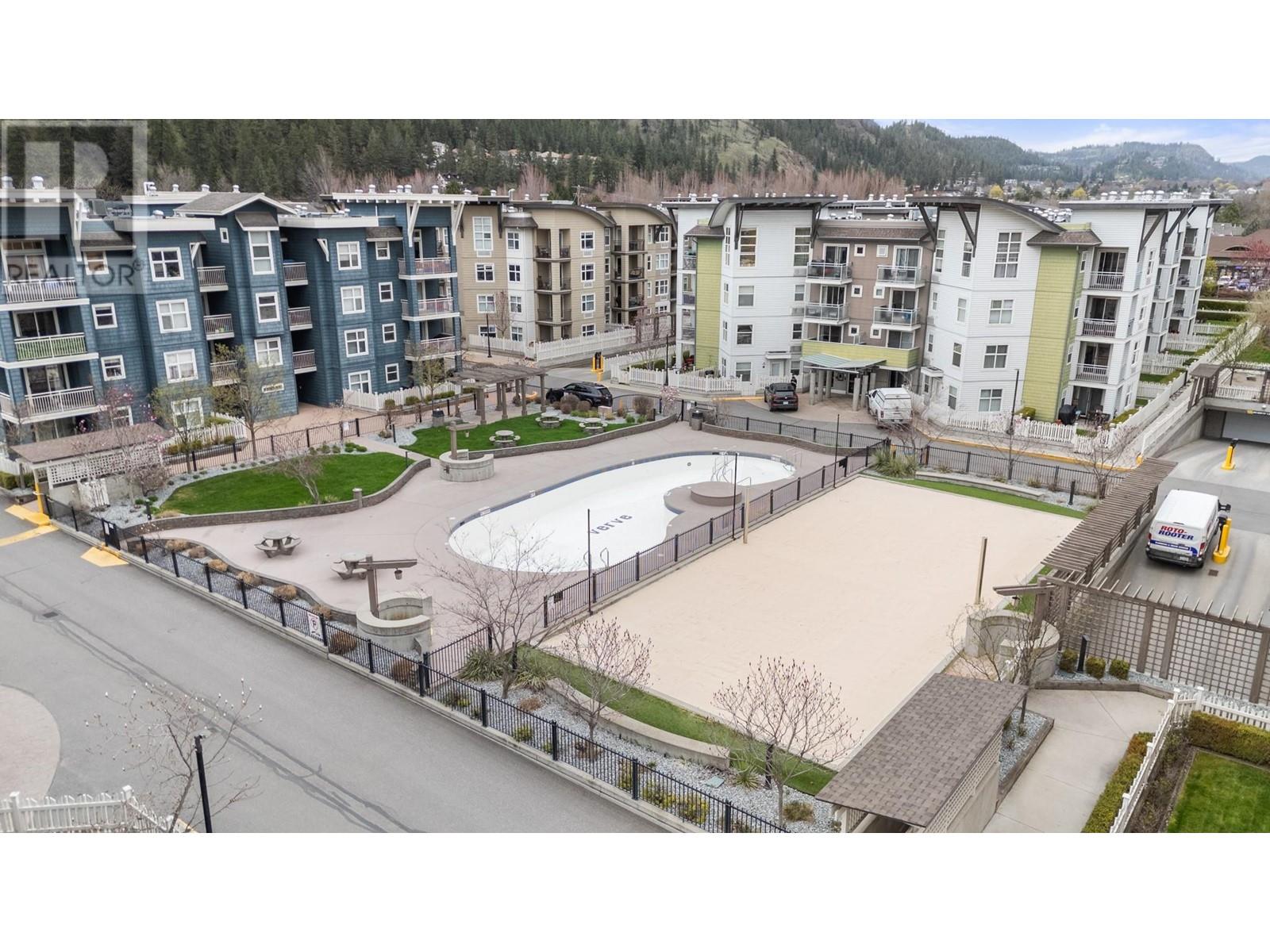 406 547 Yates Road, Kelowna