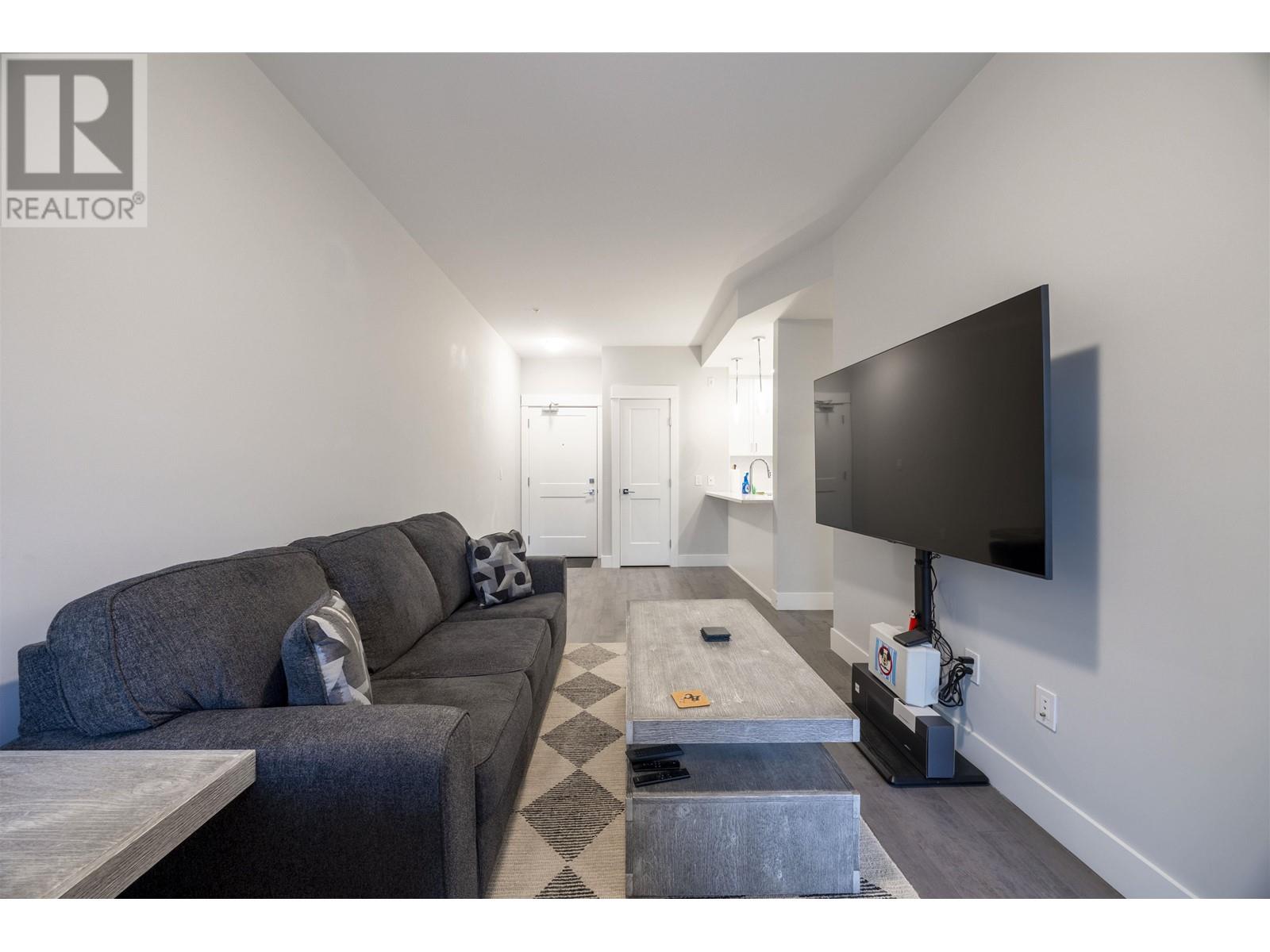 3218 2180 KELLY AVENUE, Port Coquitlam real estate listing R2989499