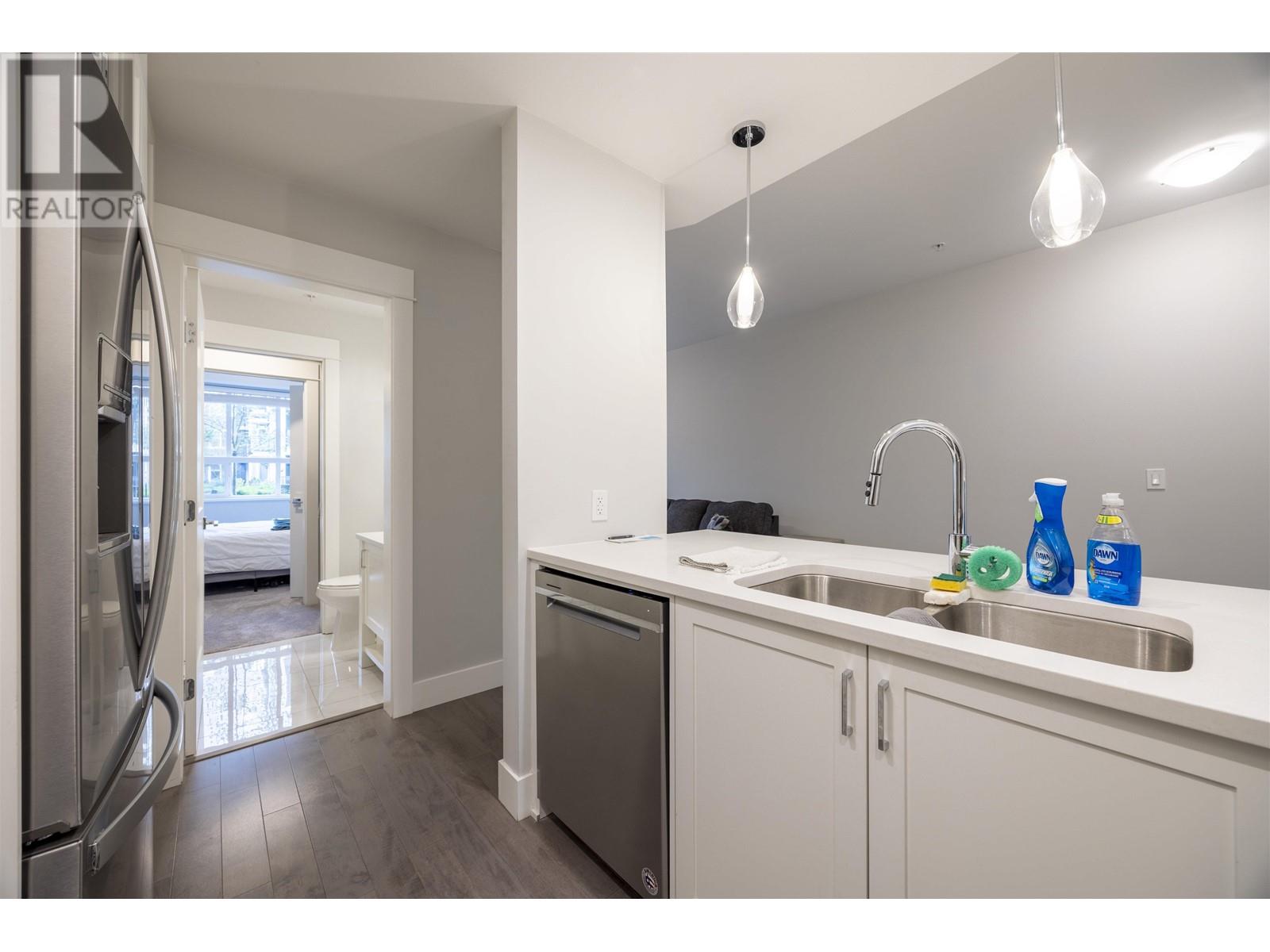3218 2180 KELLY AVENUE, Port Coquitlam real estate listing R2989499