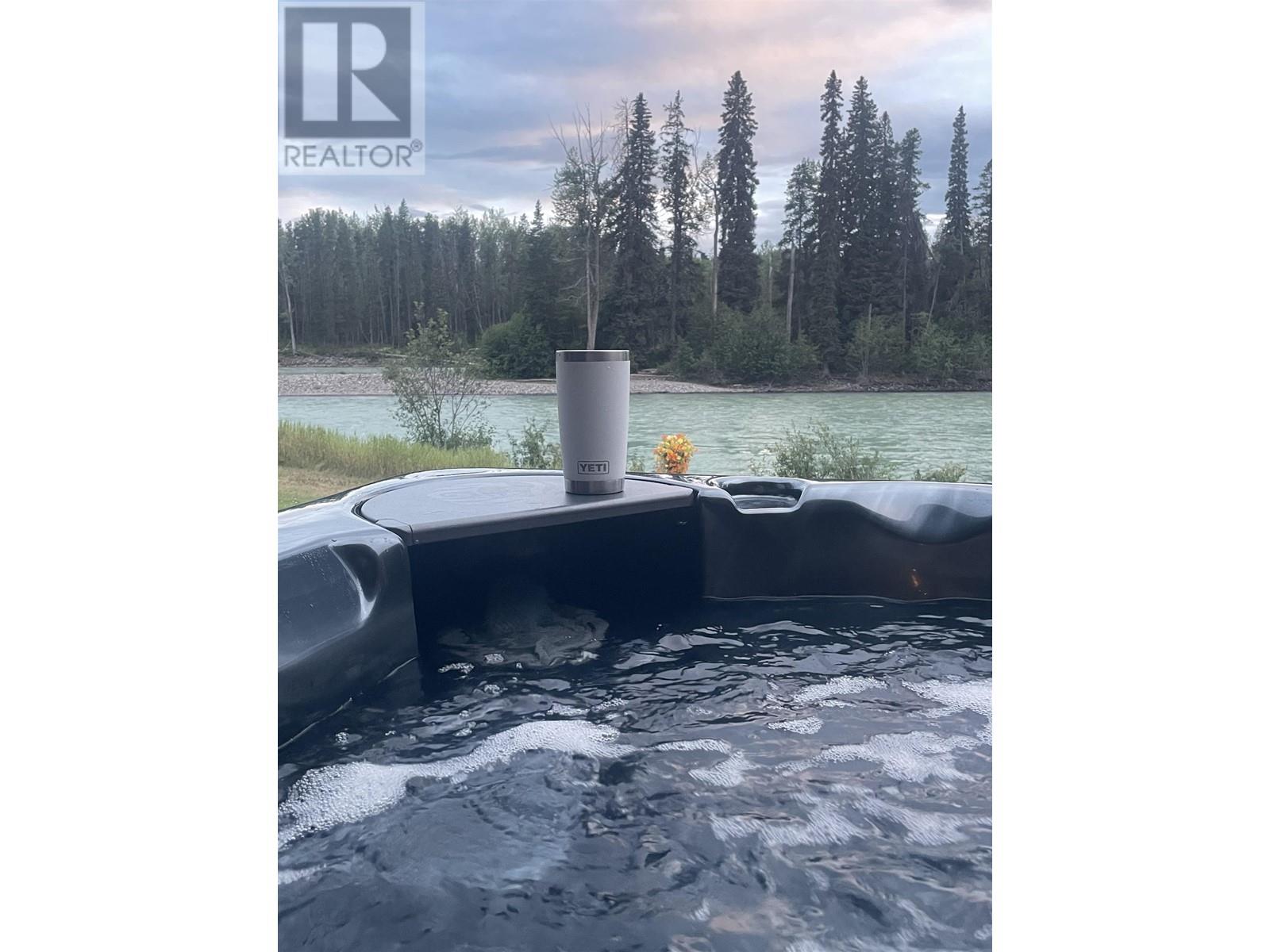 1408 W 16 HIGHWAY, Telkwa