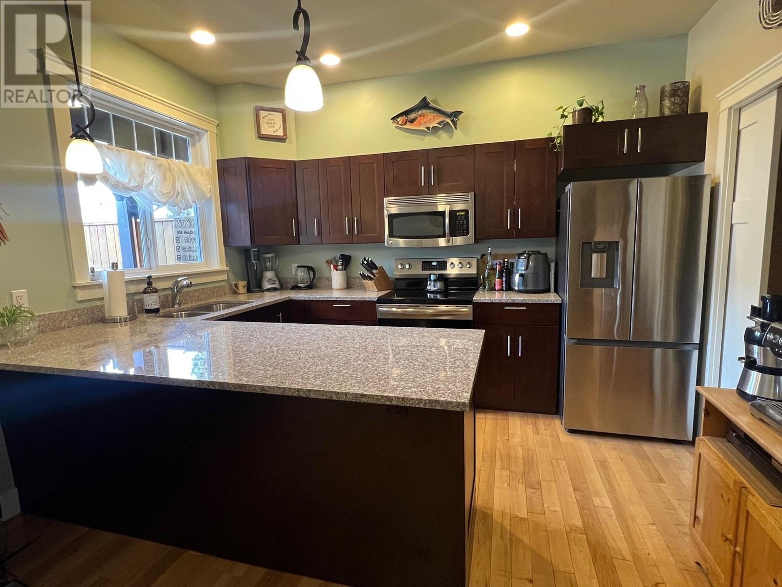 1408 W 16 HIGHWAY, Telkwa