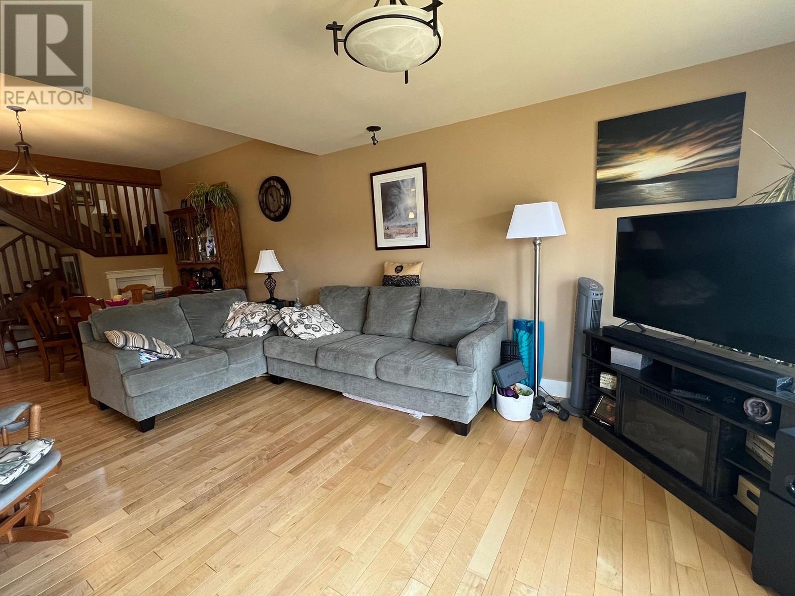 1408 W 16 HIGHWAY, Telkwa