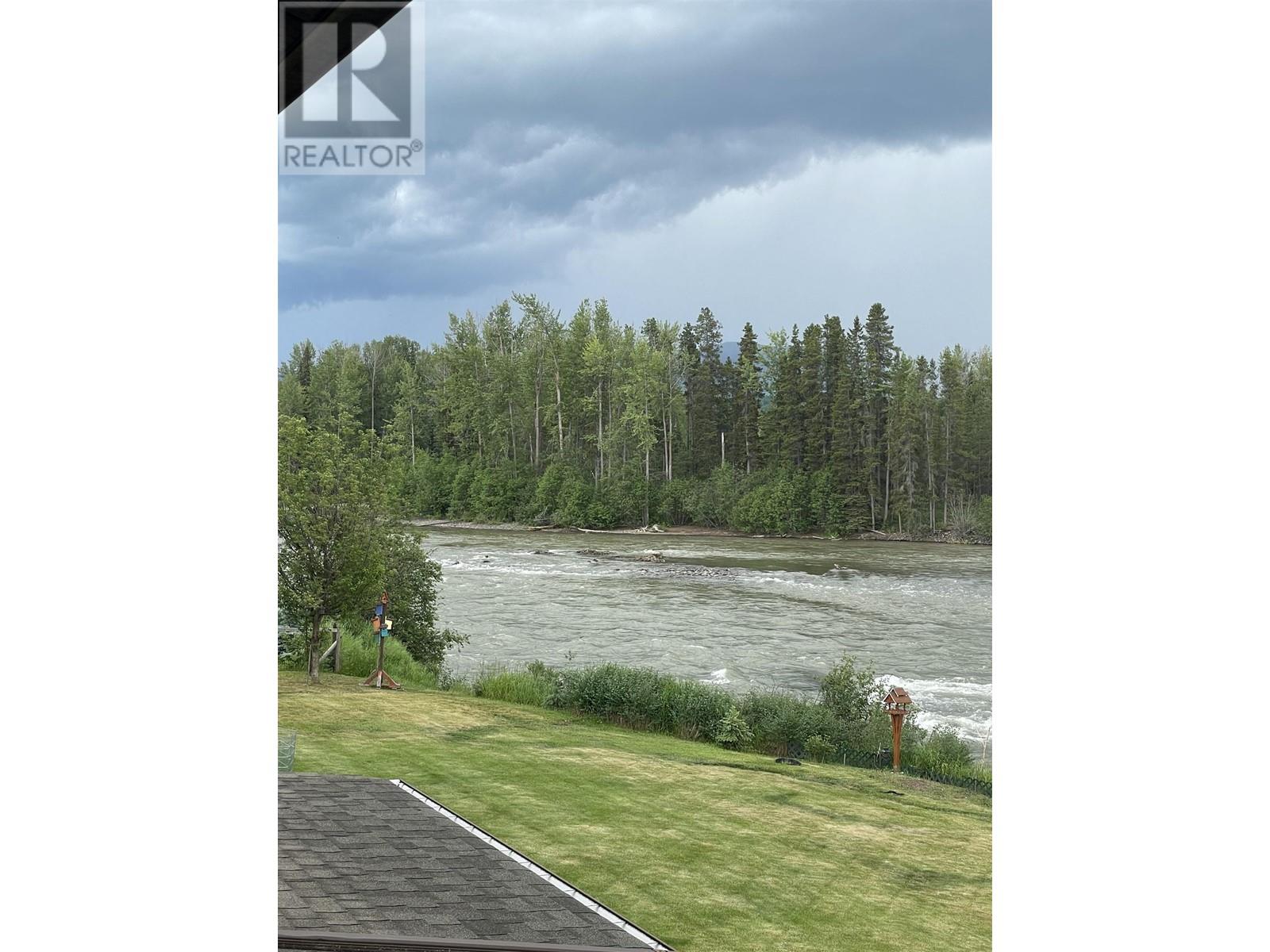 1408 W 16 HIGHWAY, Telkwa