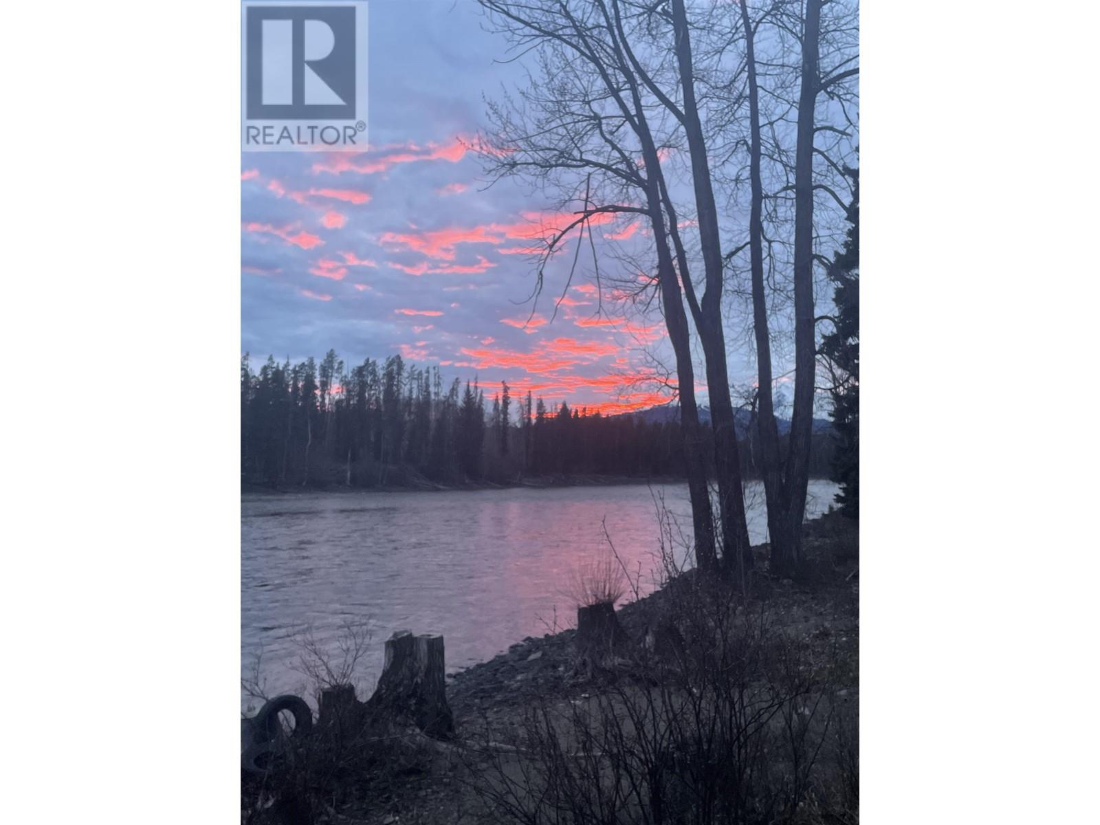 1408 W 16 HIGHWAY, Telkwa