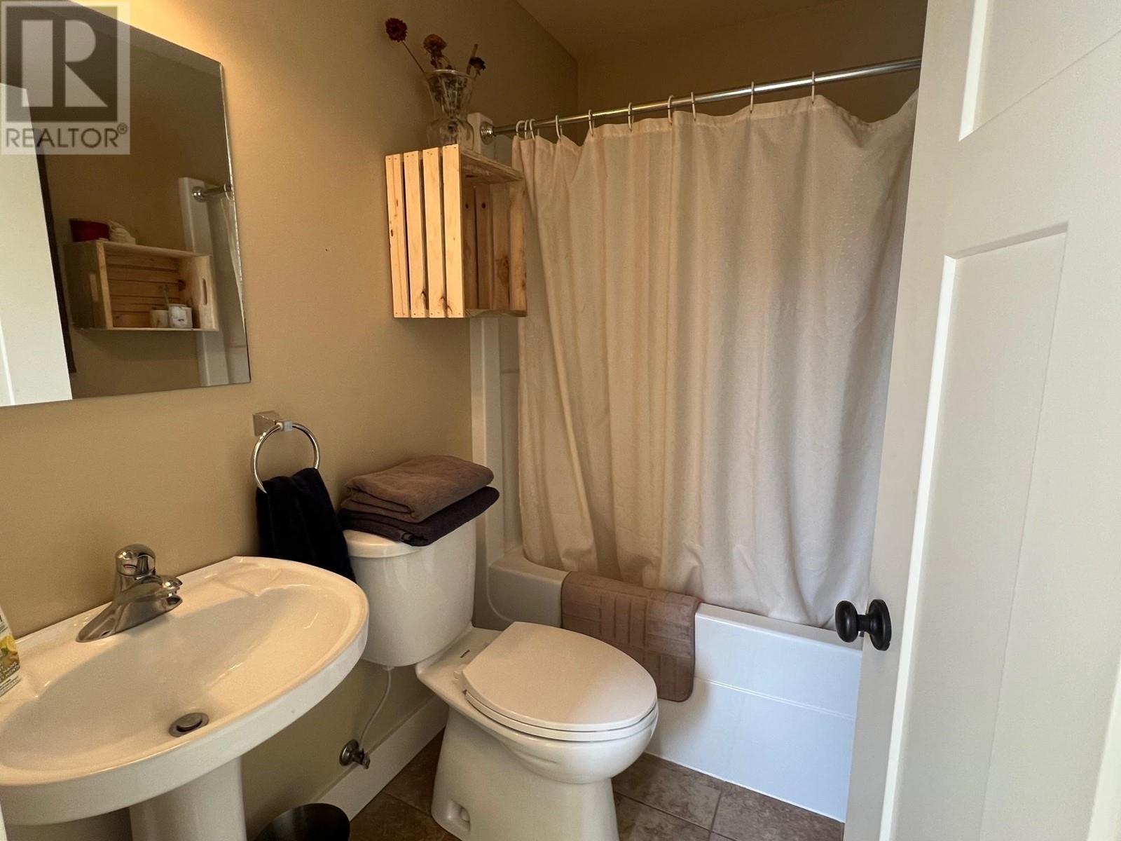 1408 W 16 HIGHWAY, Telkwa