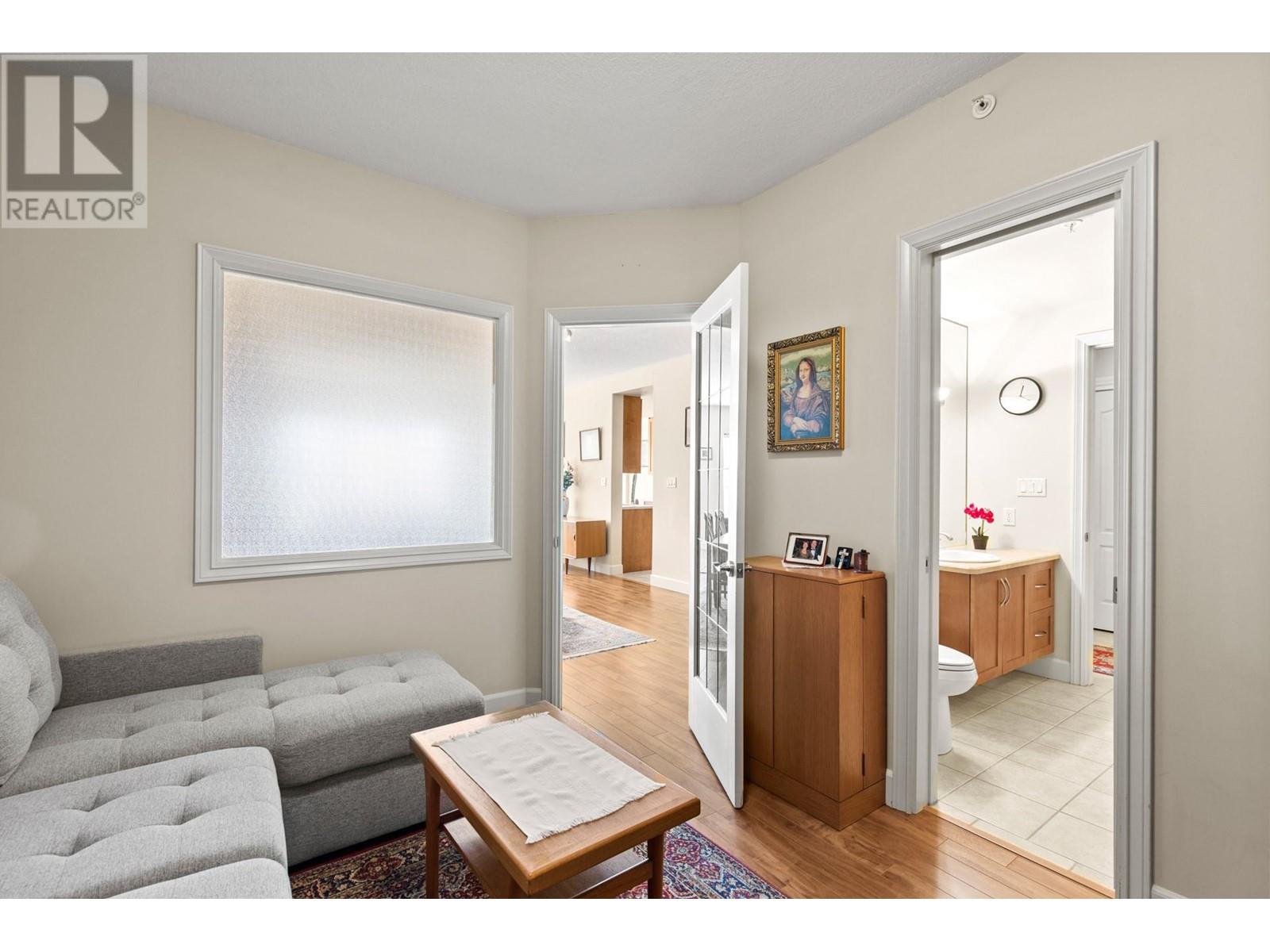 704 1947 Underhill Street, Kelowna