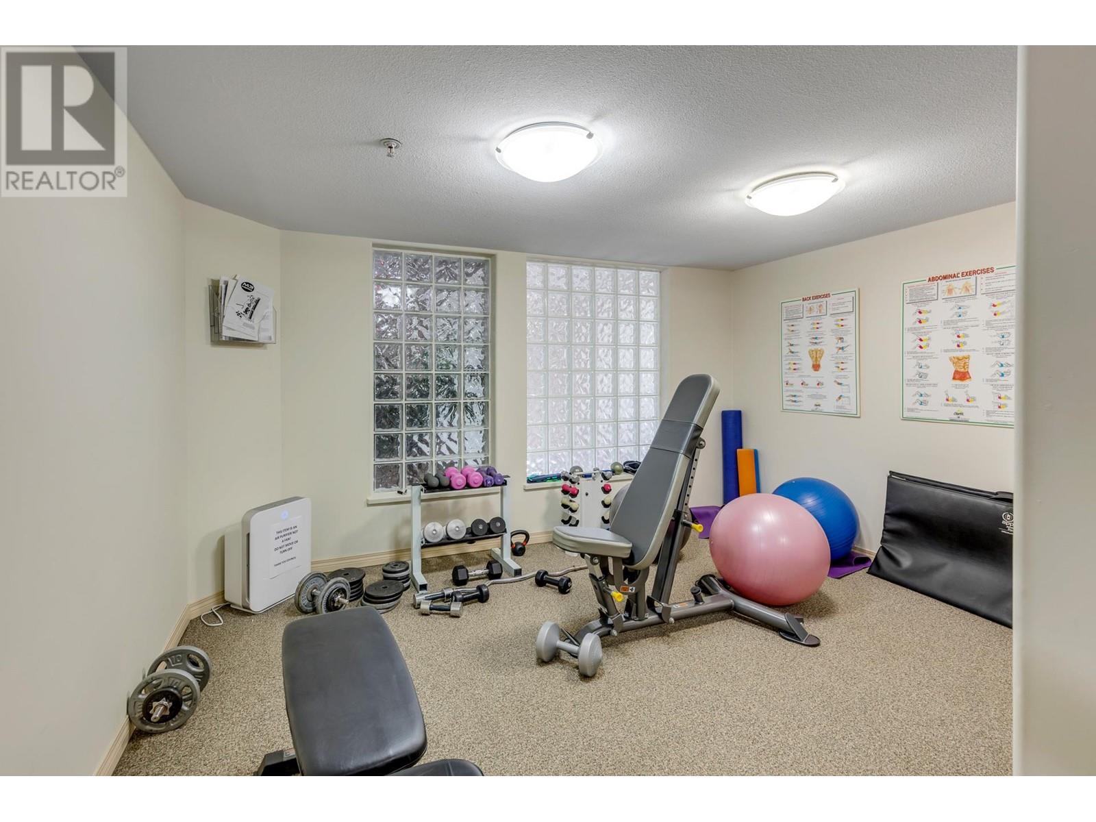 704 1947 Underhill Street, Kelowna