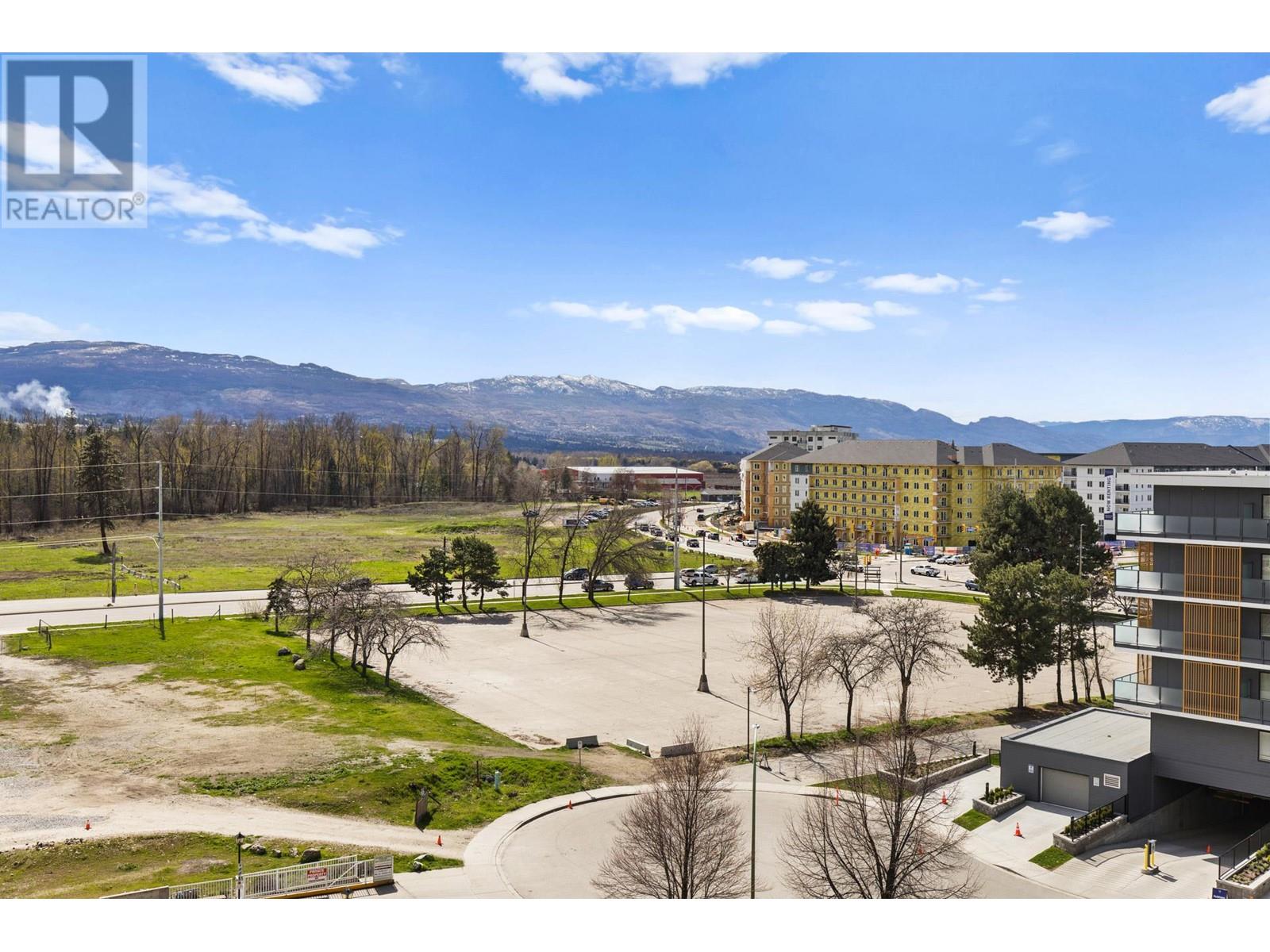 704 1947 Underhill Street, Kelowna