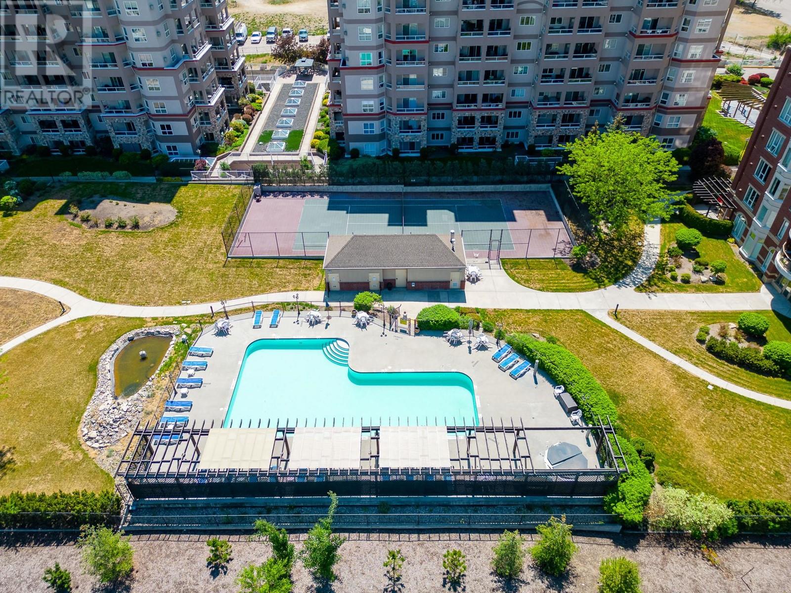 704 1947 Underhill Street, Kelowna