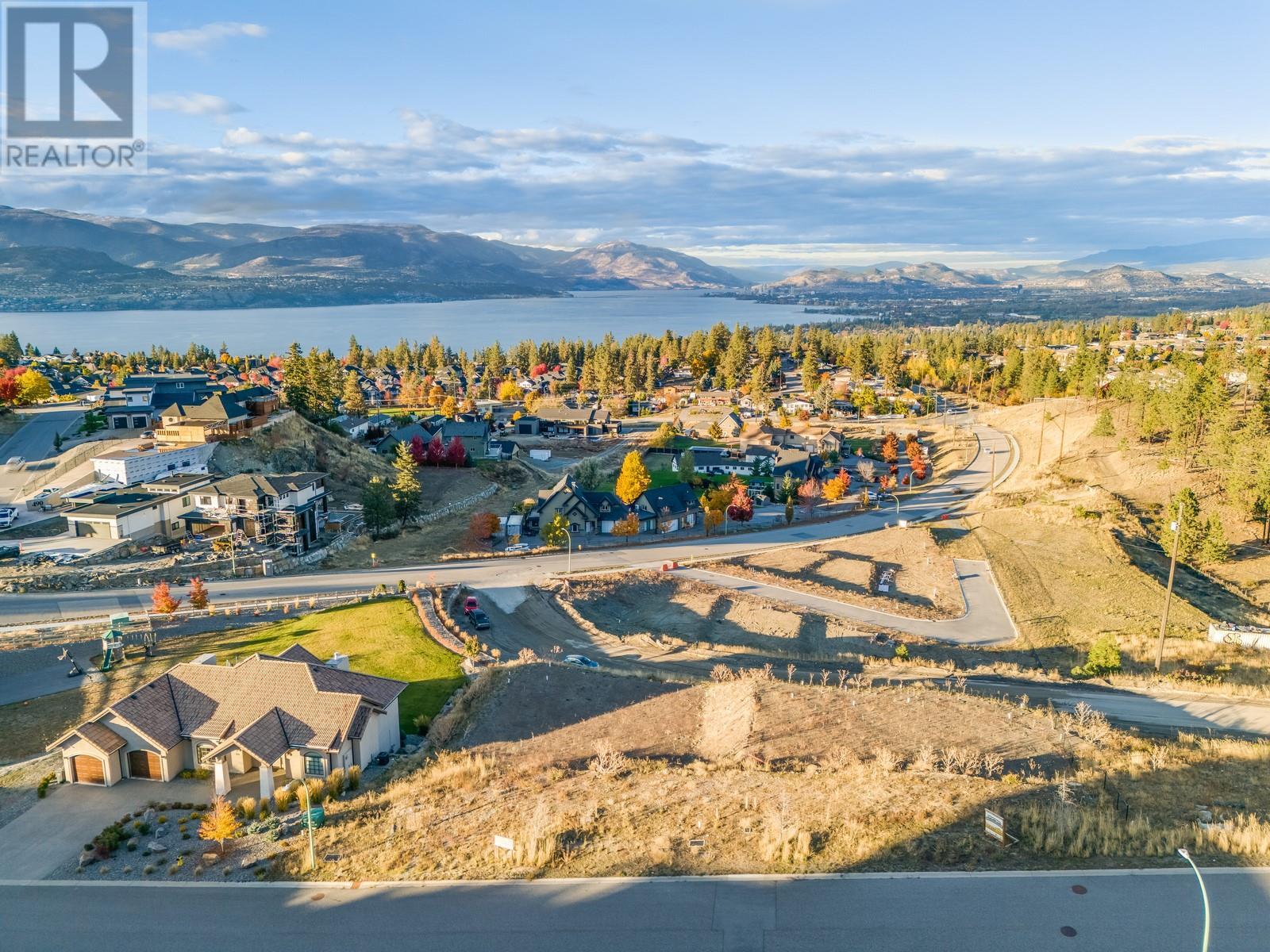 508 Trumpeter Road, Kelowna