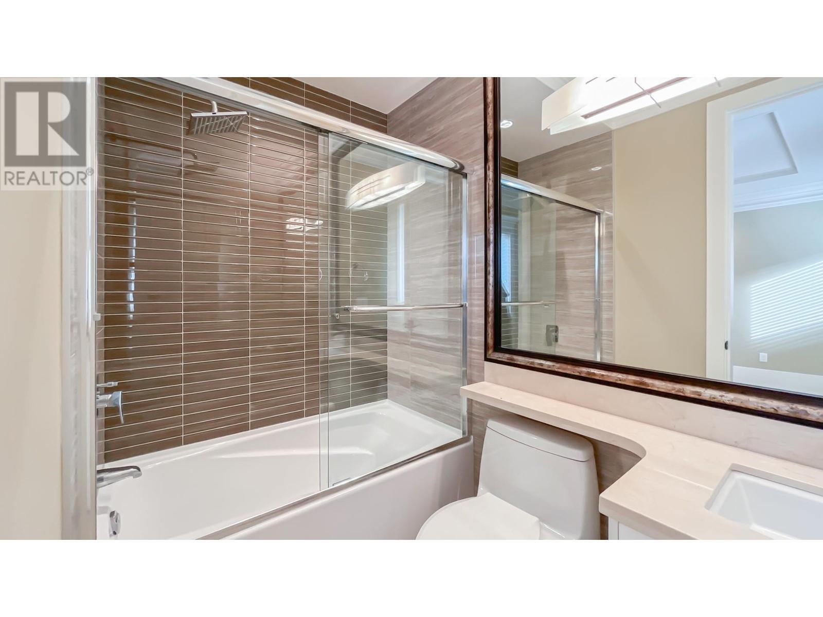 Photo 33 of 8488 Robinson Road, Richmond BC