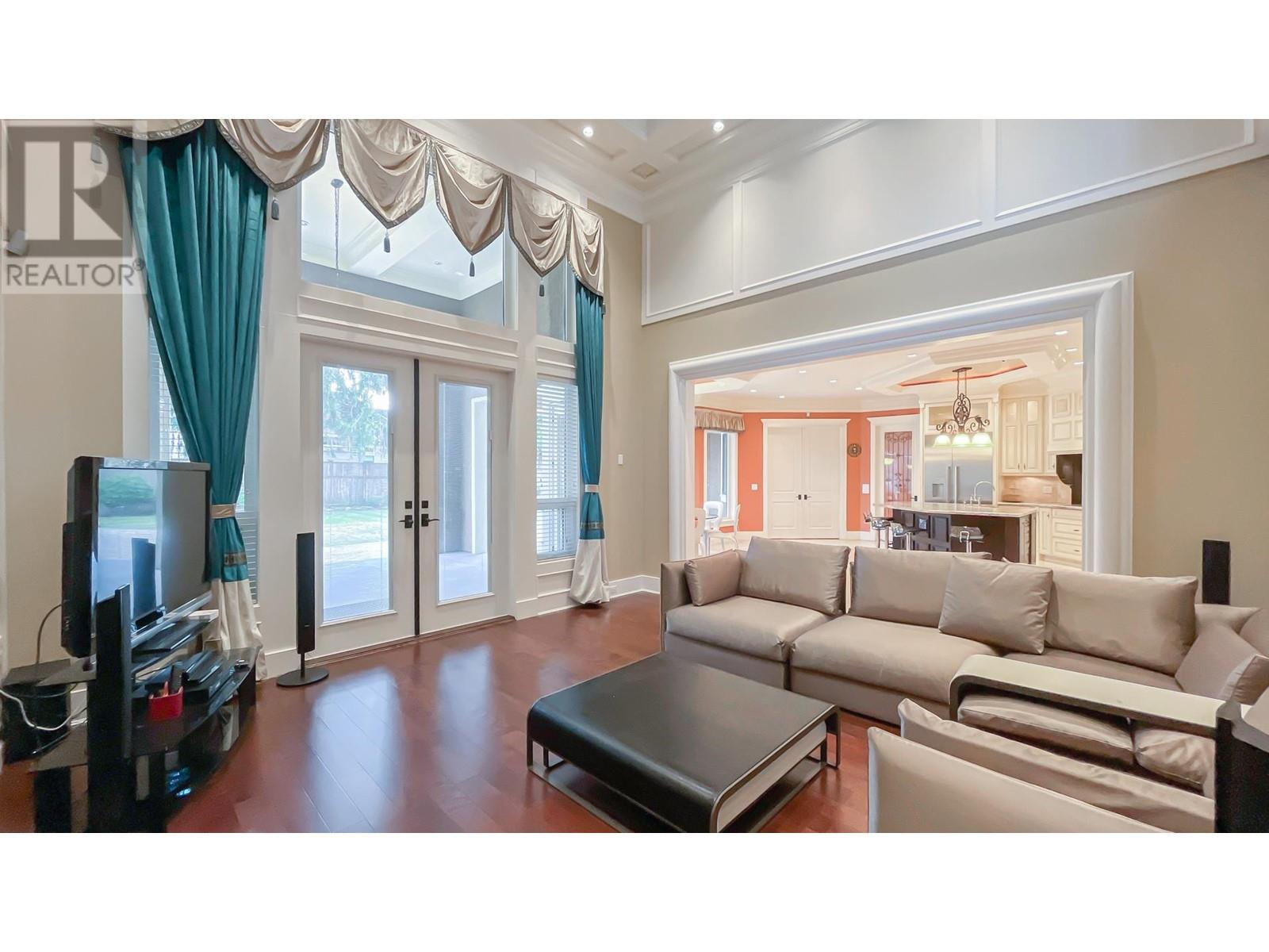 Photo 7 of 8488 Robinson Road, Richmond BC