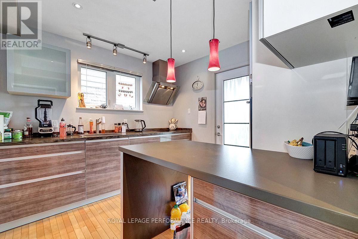 Photo 7 of 529 Echo Drive, Ottawa ON