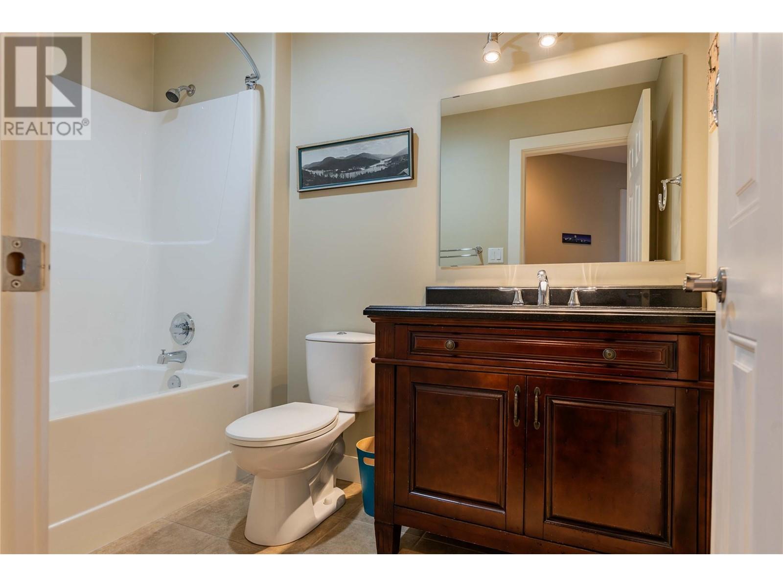 1509 Rosewood Lane, Castlegar