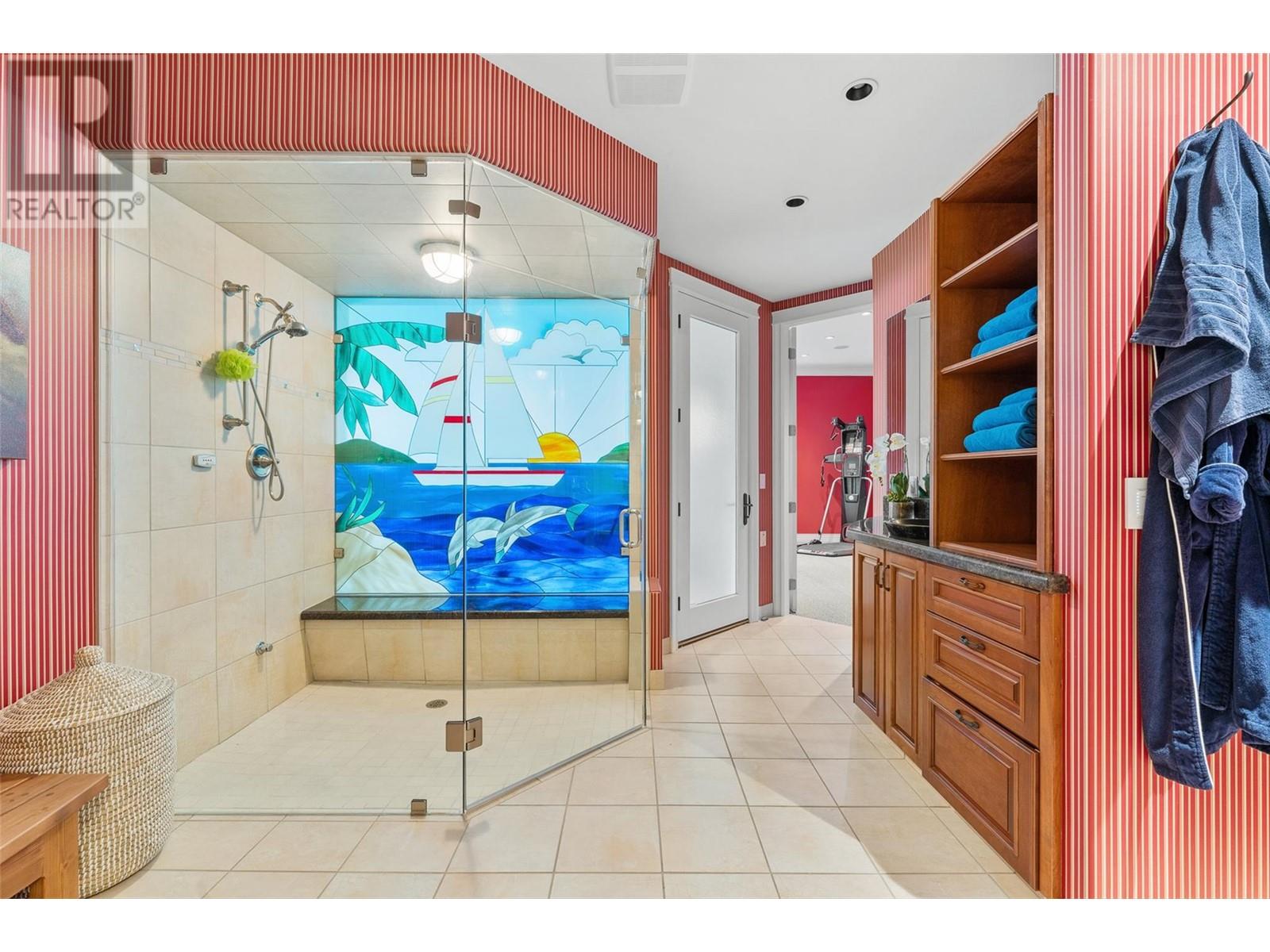  2543 Lucinde Road, West Kelowna
