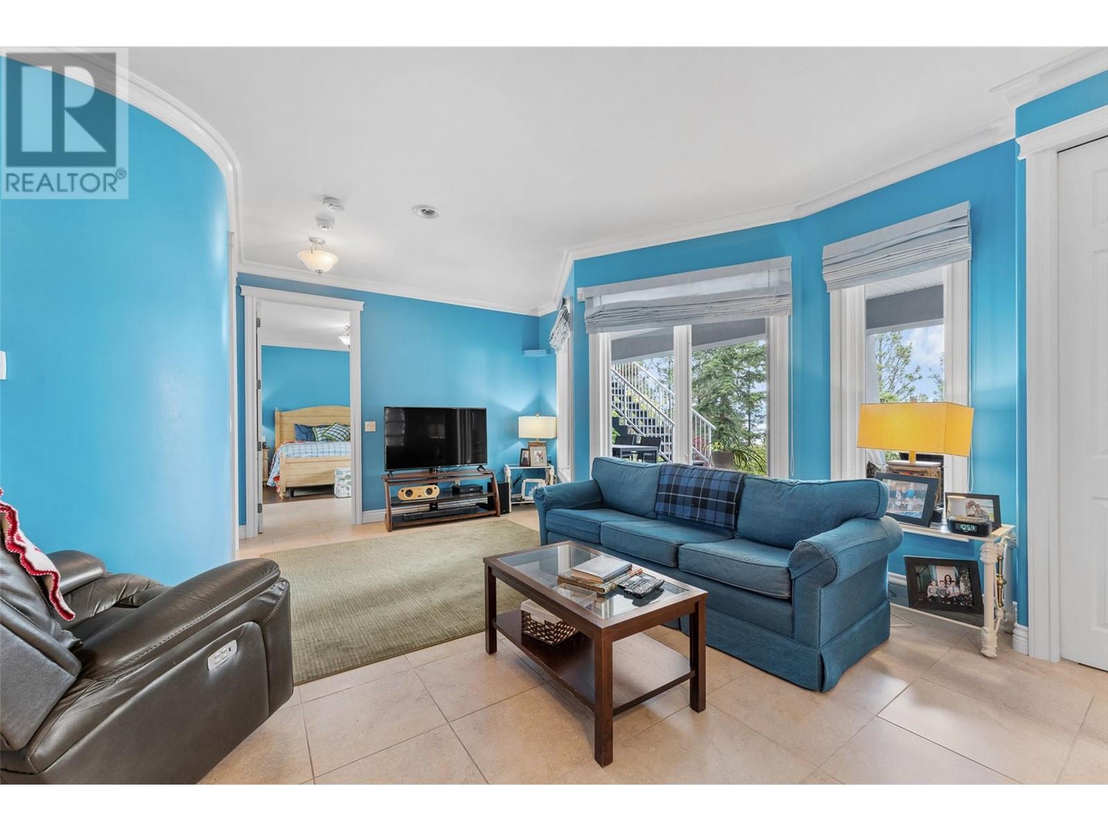  2543 Lucinde Road, West Kelowna