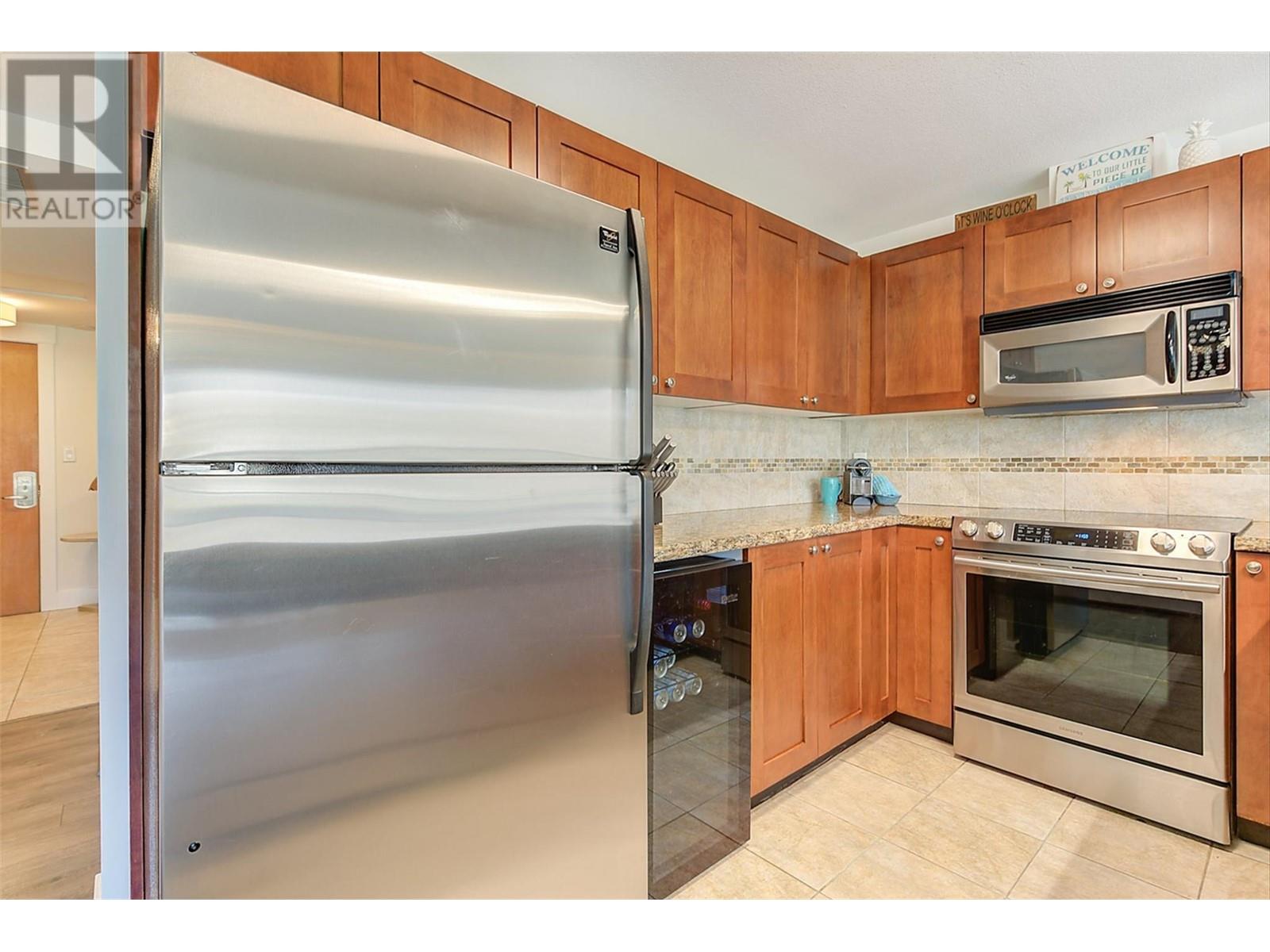 #238 4205 GELLATLY ROAD - Image 25