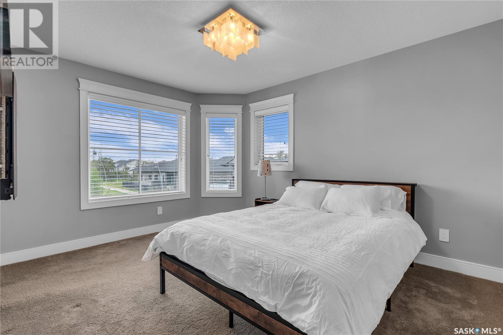 Single Family House 2 Level for Sale in  Atton LANE Saskatoon 