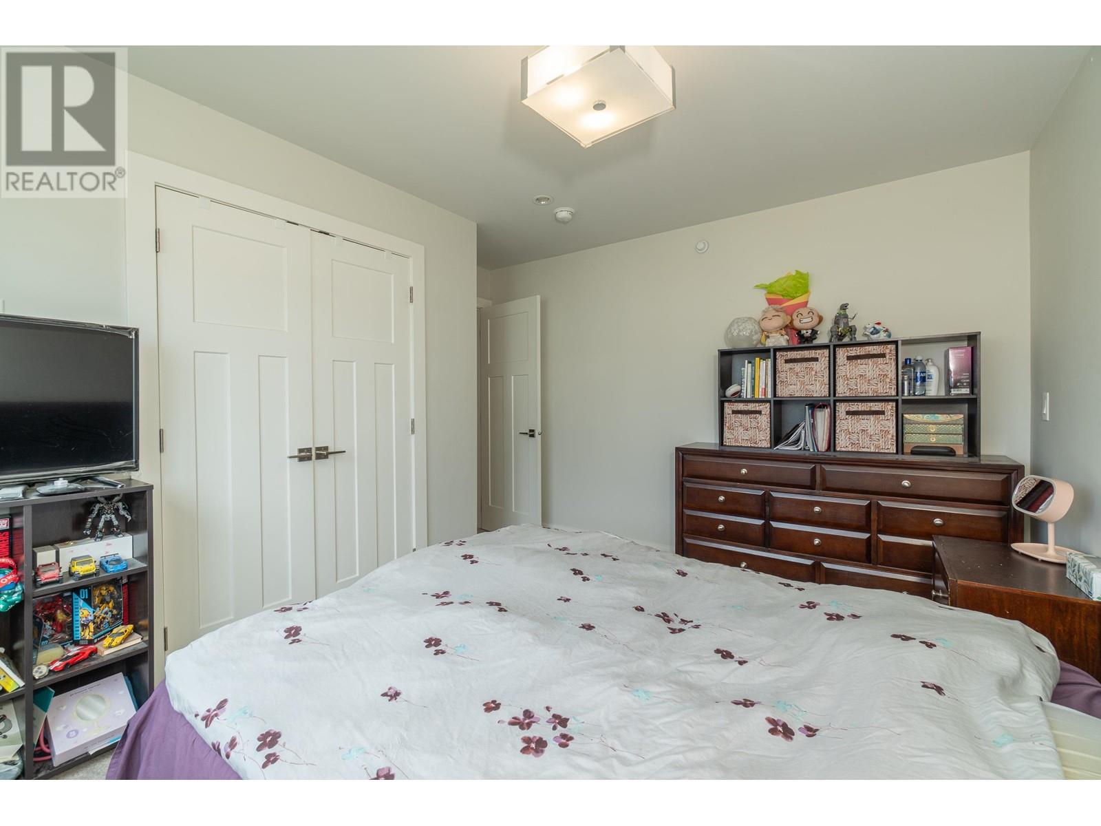 Photo 22 of 46 188 Wood Street, New Westminster BC