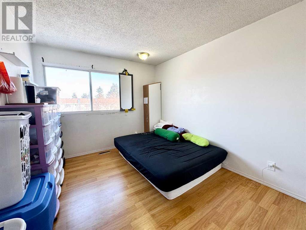 Single Family House for Sale in  Marlborough Way NE Marlborough Calgary 