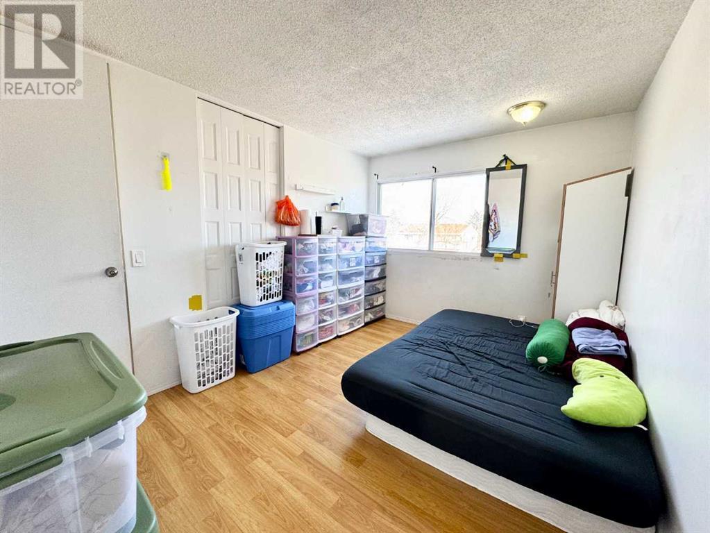 Single Family House for Sale in  Marlborough Way NE Marlborough Calgary 