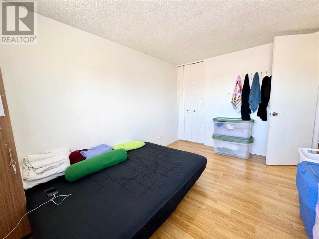Single Family House for Sale in  Marlborough Way NE Marlborough Calgary 
