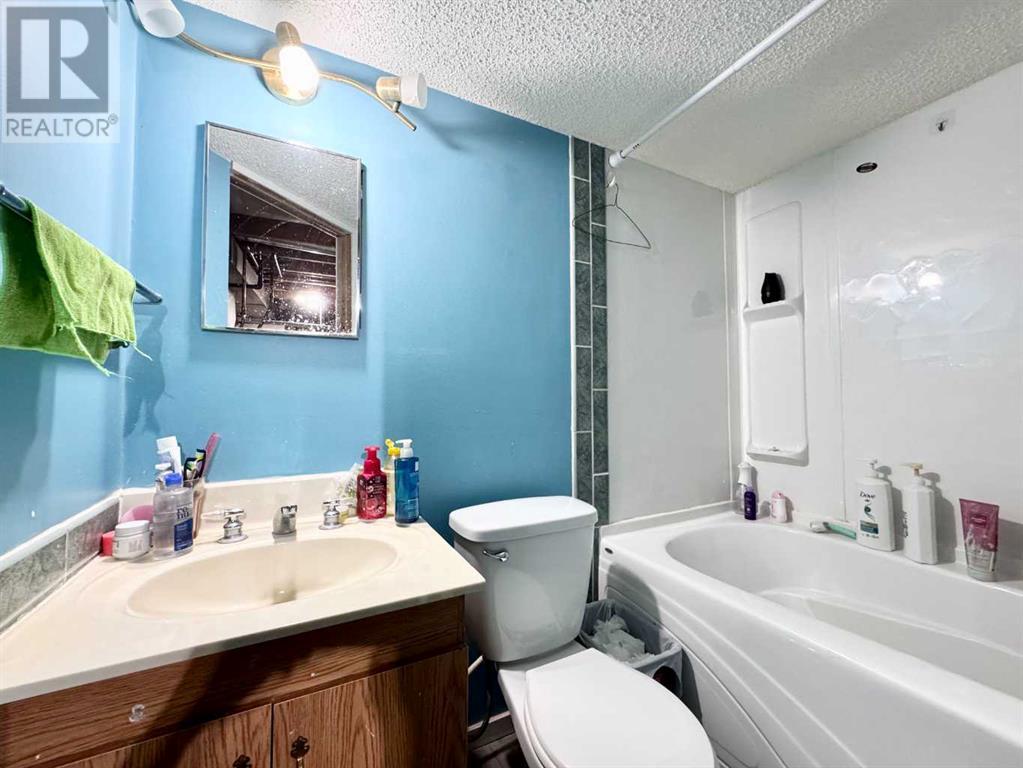 Single Family House for Sale in  Marlborough Way NE Marlborough Calgary 