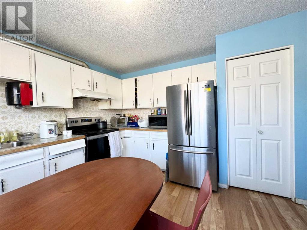 Single Family House for Sale in  Marlborough Way NE Marlborough Calgary 