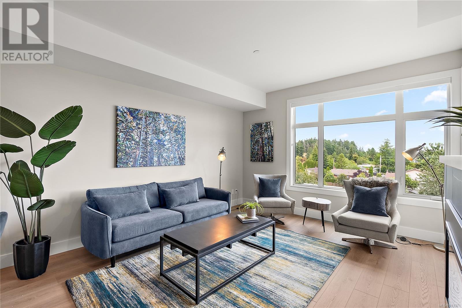 Photo 6 of 206 2520 Hackett Cres, Central Saanich BC