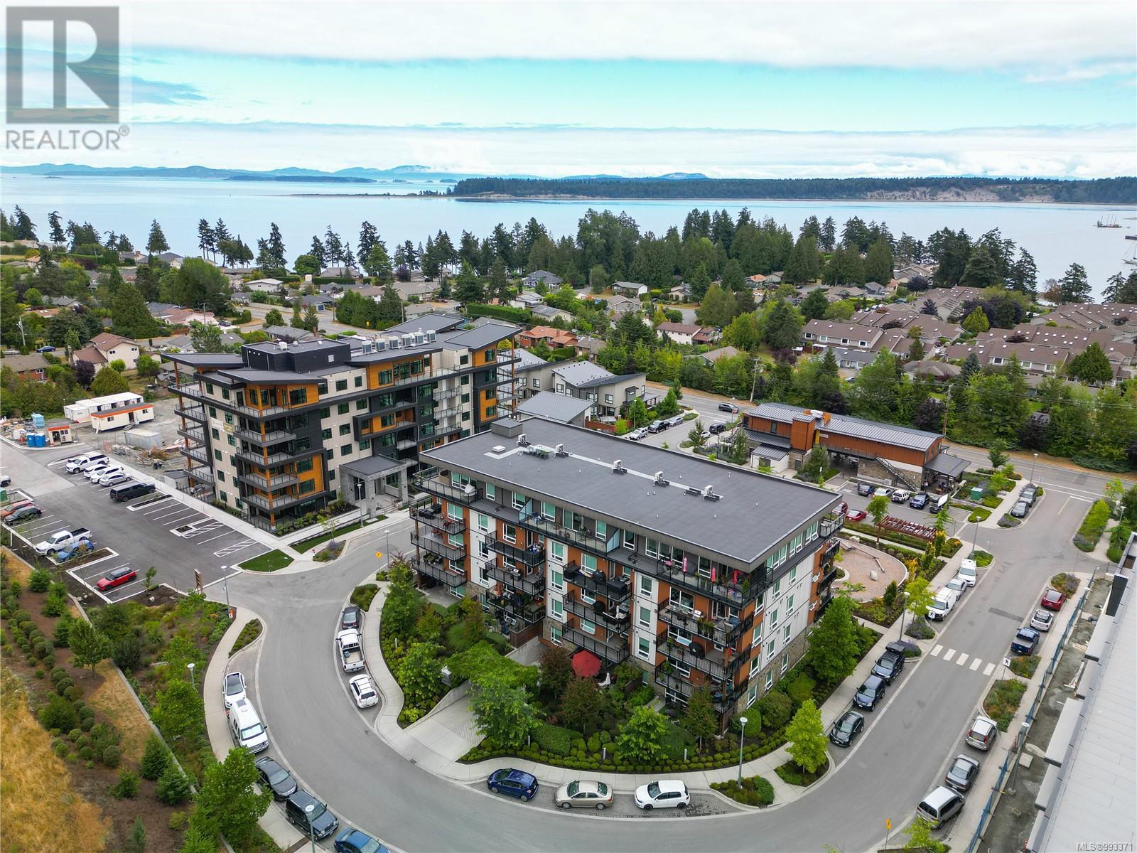 Photo 27 of 206 2520 Hackett Cres, Central Saanich BC