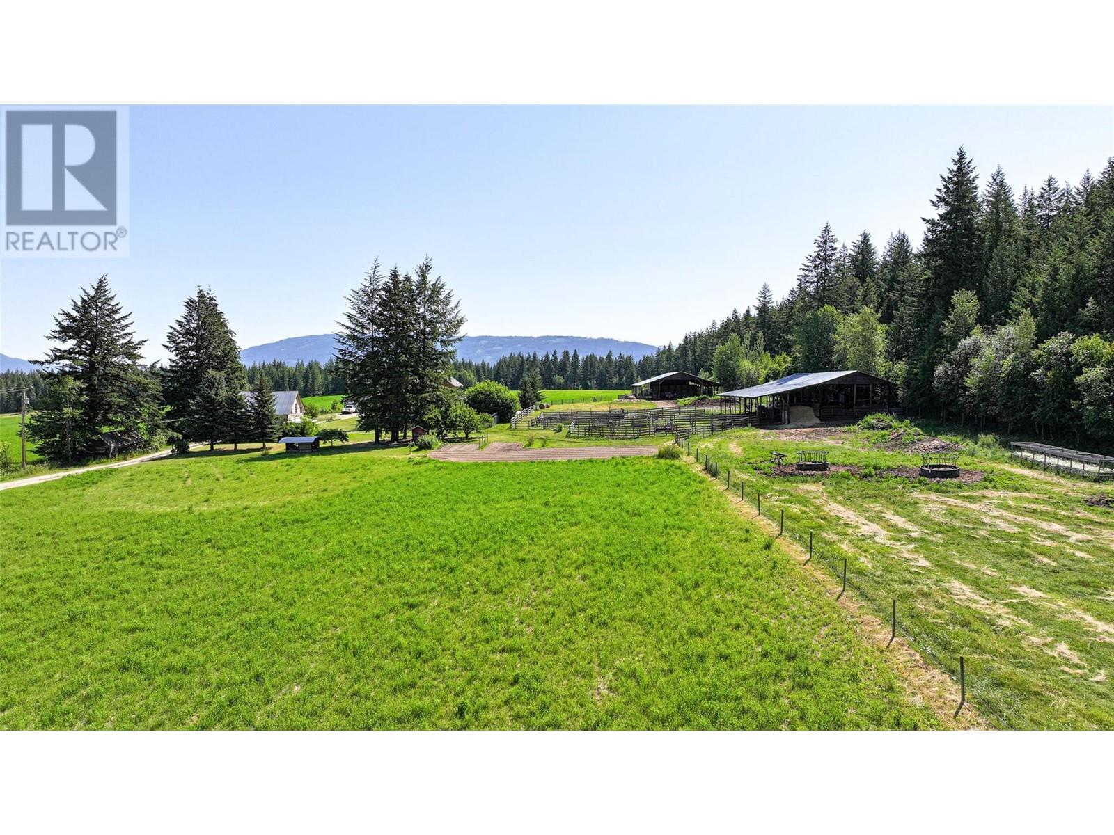  2990 50 Street Northwest, Salmon Arm