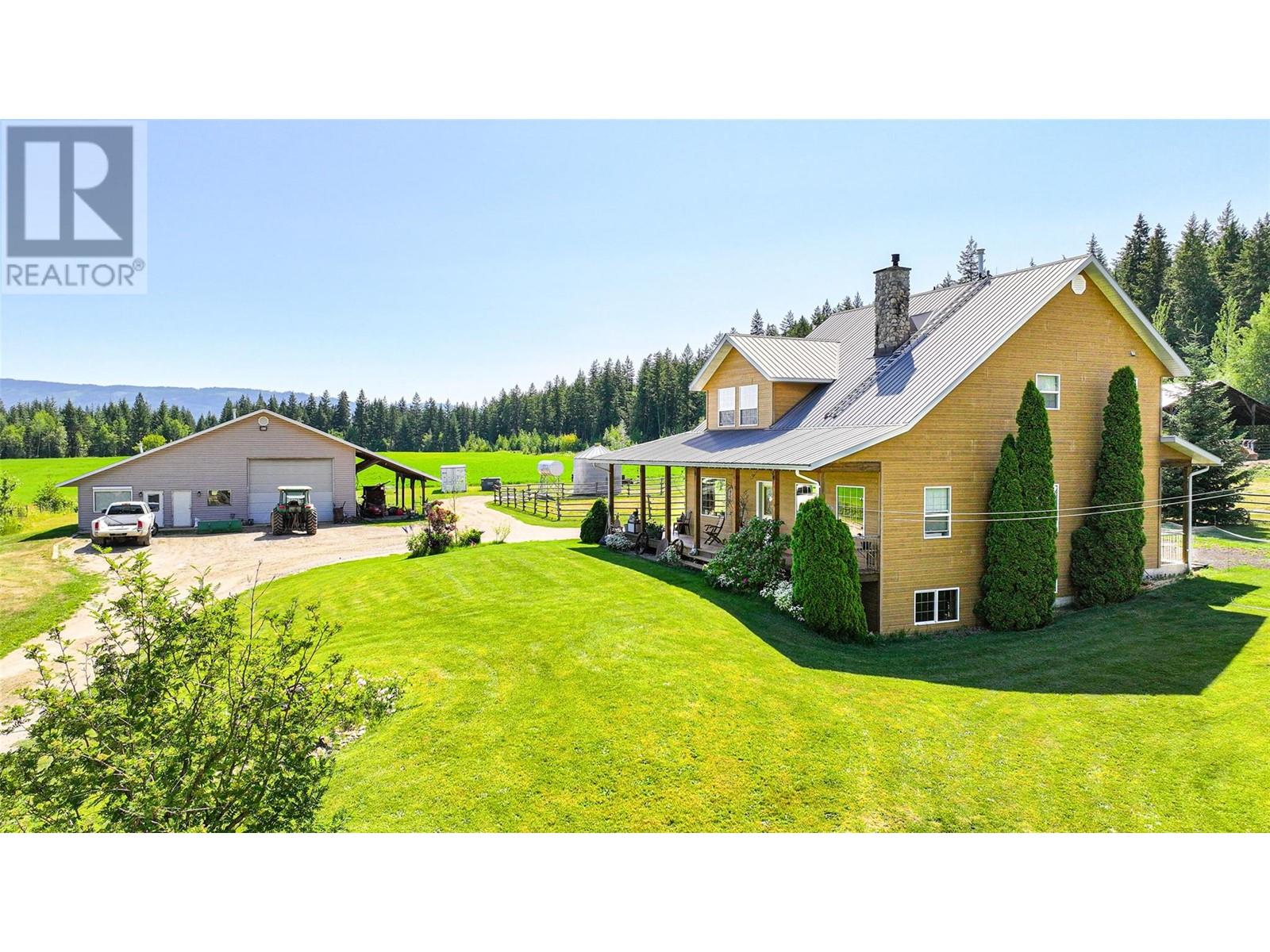  2990 50 Street Northwest, Salmon Arm