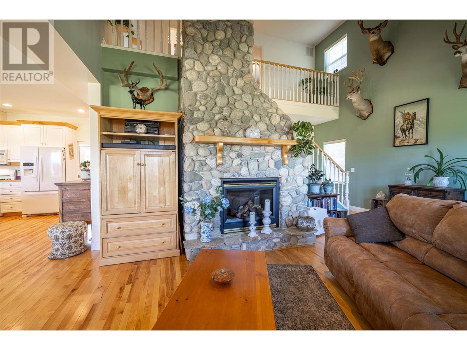  2990 50 Street Northwest, Salmon Arm