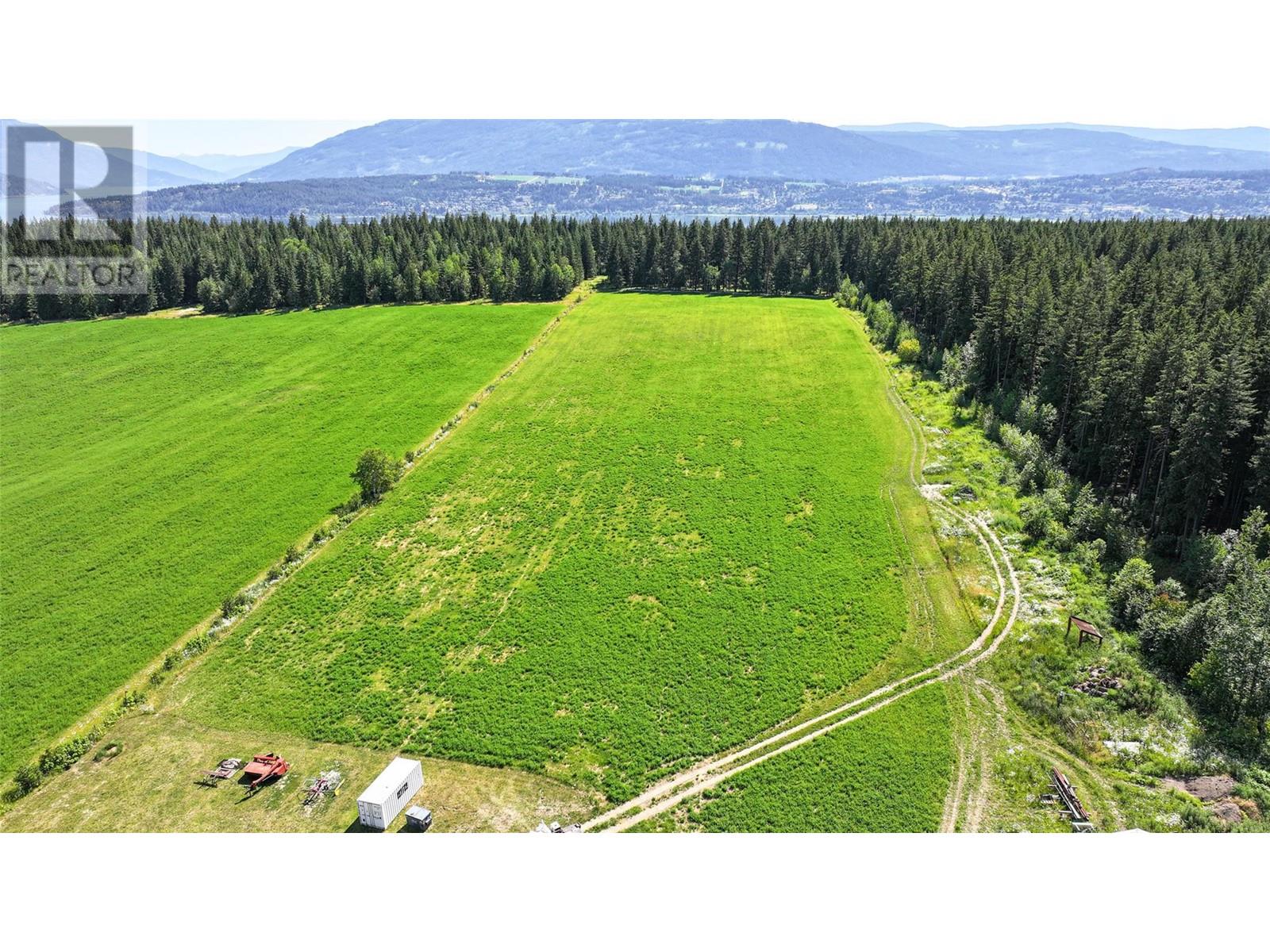  2990 50 Street Northwest, Salmon Arm