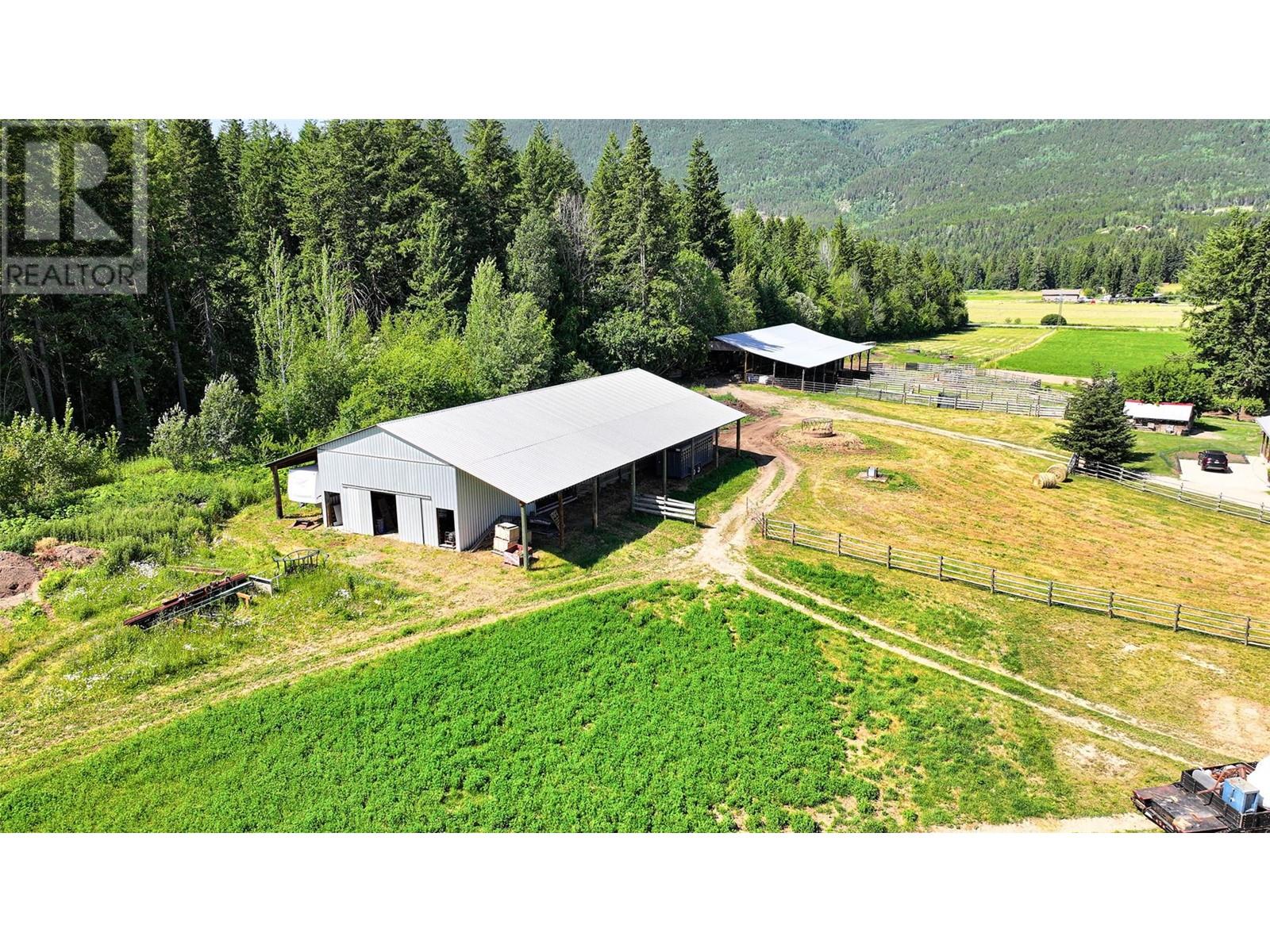  2990 50 Street Northwest, Salmon Arm