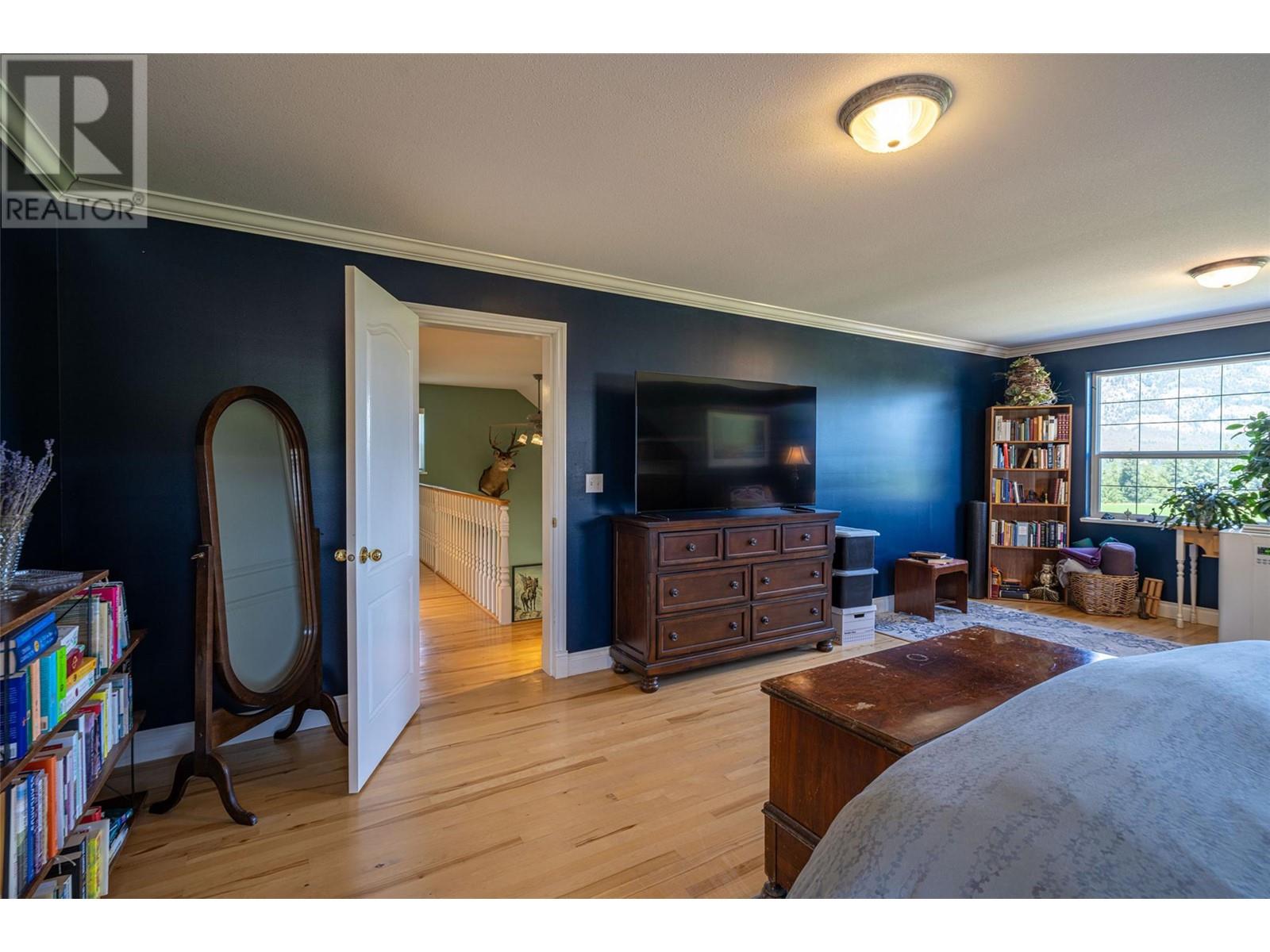  2990 50 Street Northwest, Salmon Arm