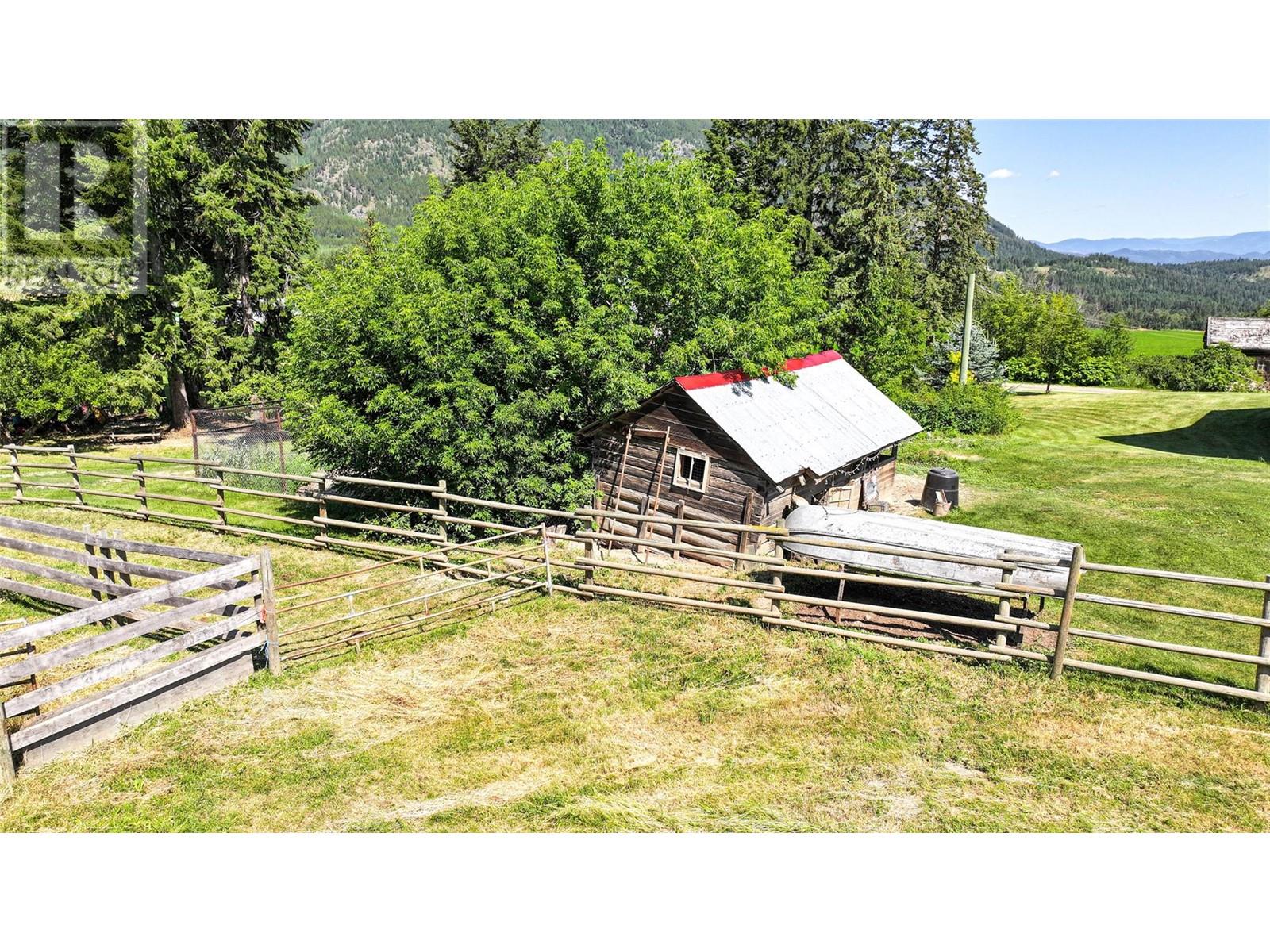  2990 50 Street Northwest, Salmon Arm