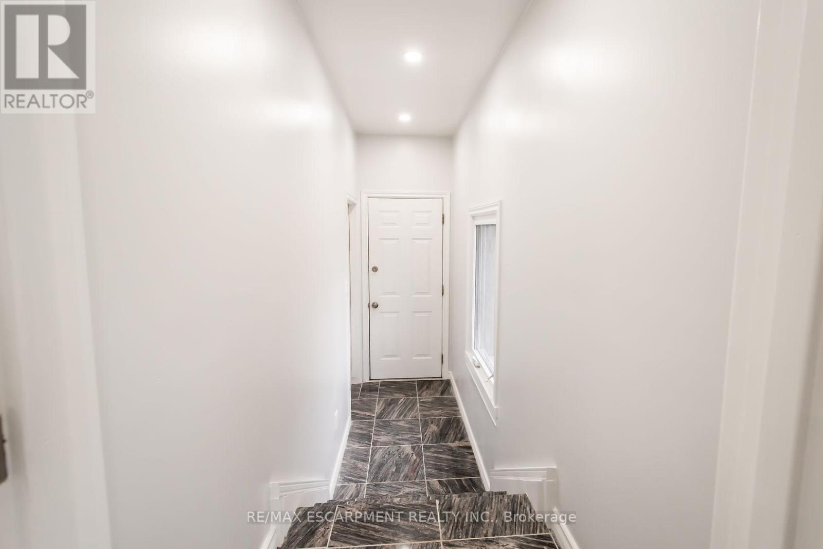 Photo 26 of 132 Franklin Avenue, Port Colborne ON