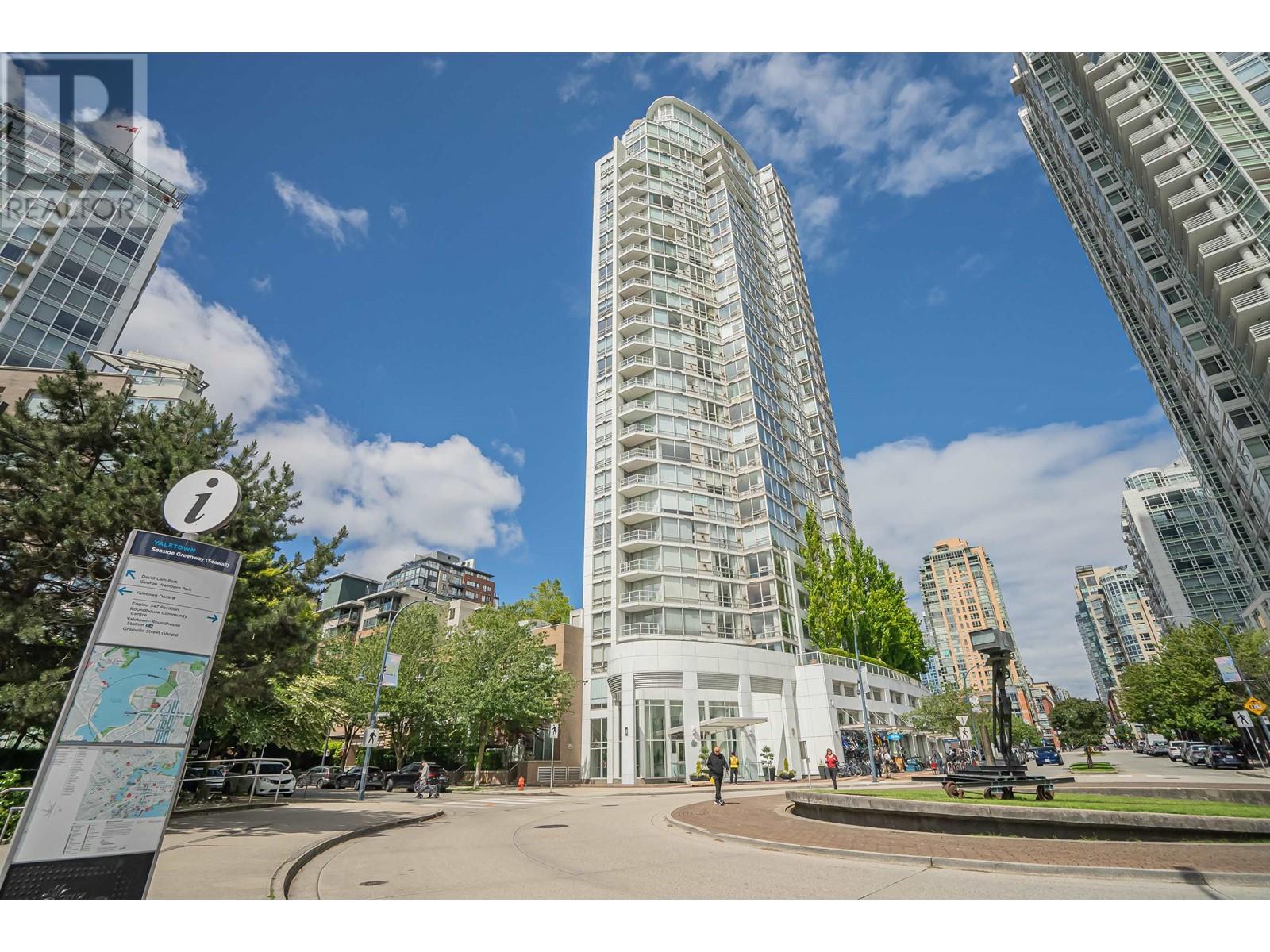 Photo 1 of 2001 1201 Marinaside Crescent, Vancouver BC