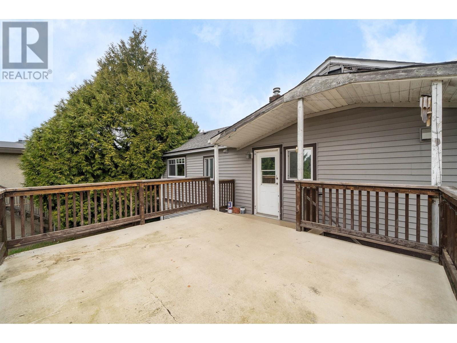 646 ALDERSON AVENUE, Coquitlam