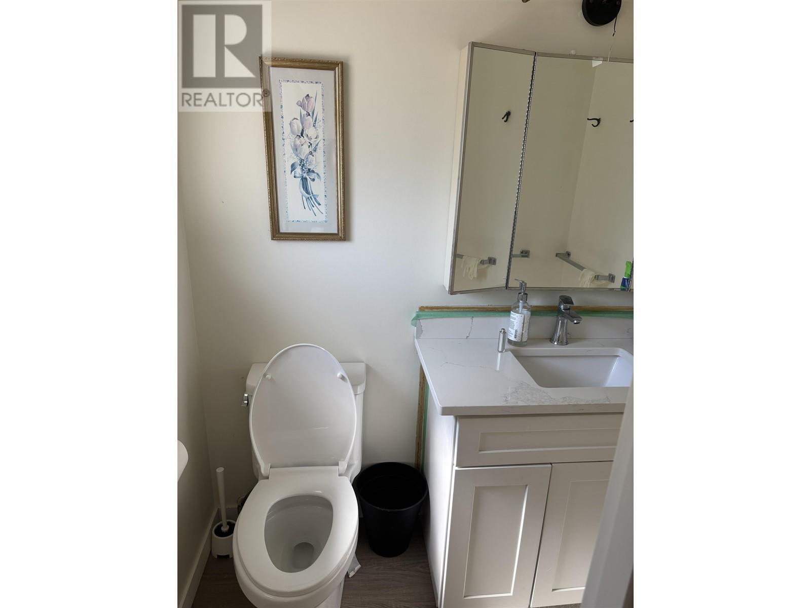 Photo 8 of 6551 Azure Road, Richmond BC