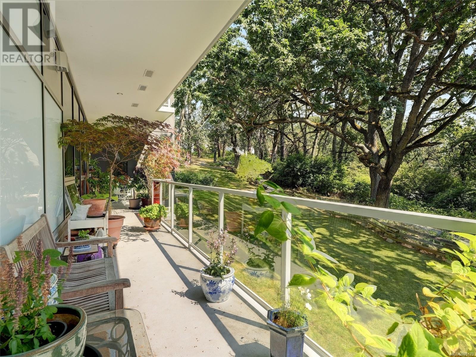 #101 4009 RAINBOW HILL LANE - Image 23