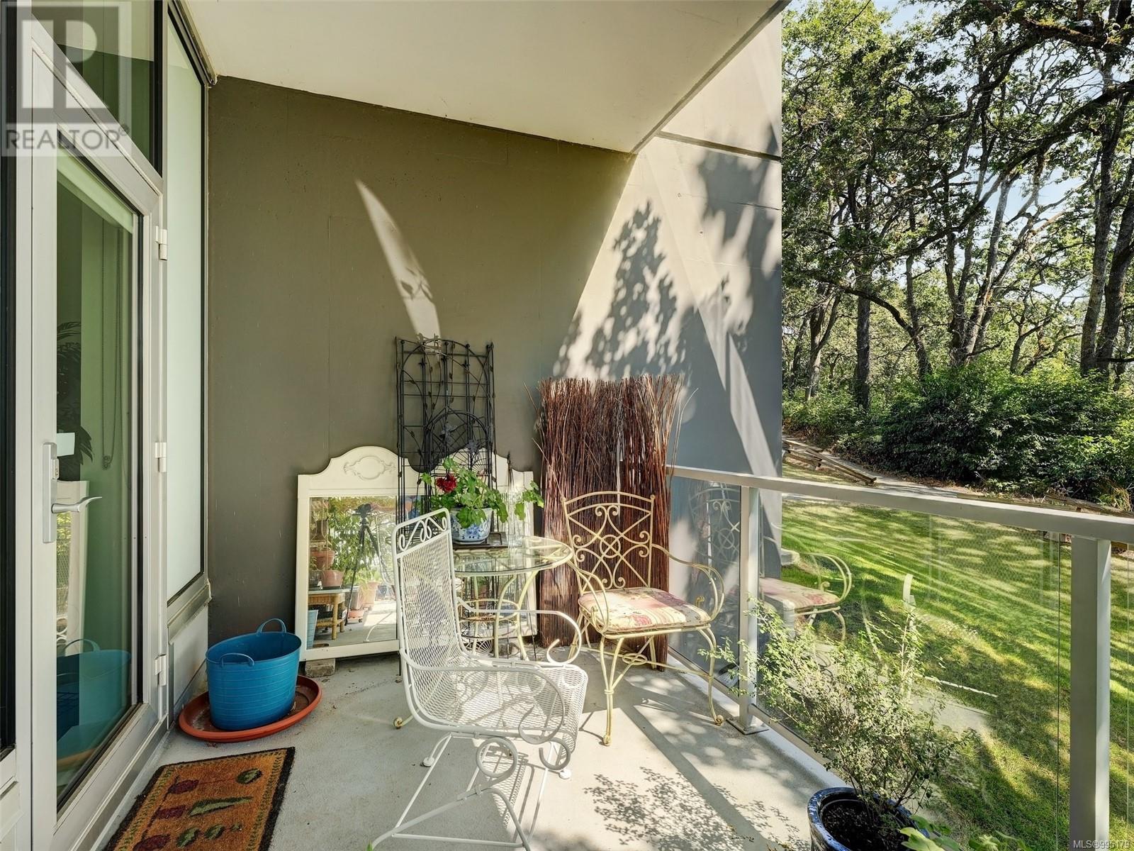 #101 4009 RAINBOW HILL LANE - Image 26