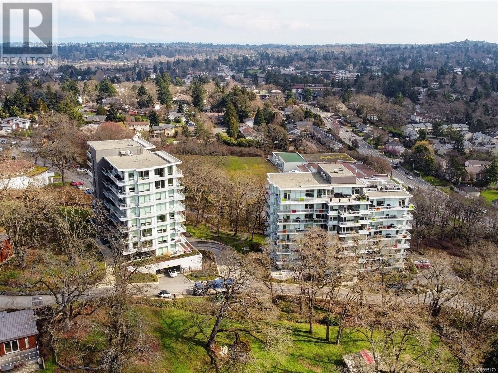 #101 4009 RAINBOW HILL LANE - Image 36