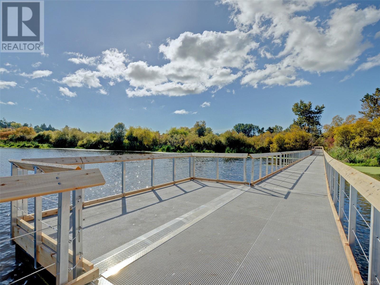#101 4009 RAINBOW HILL LANE - Image 39