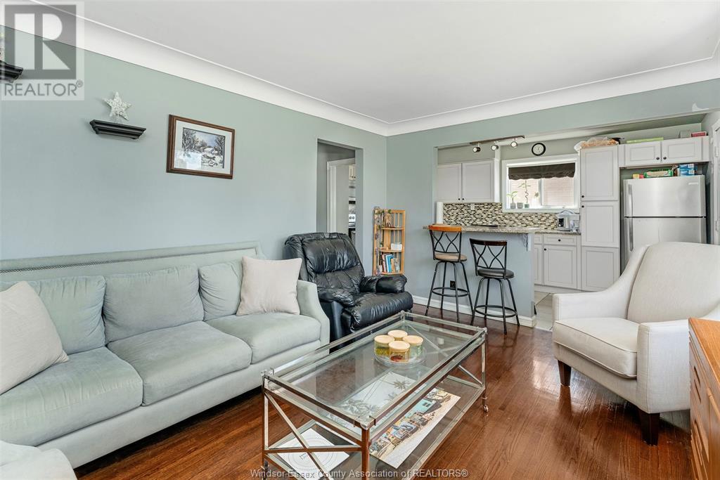 Photo 7 of 1345 Harrison Avenue, Windsor ON