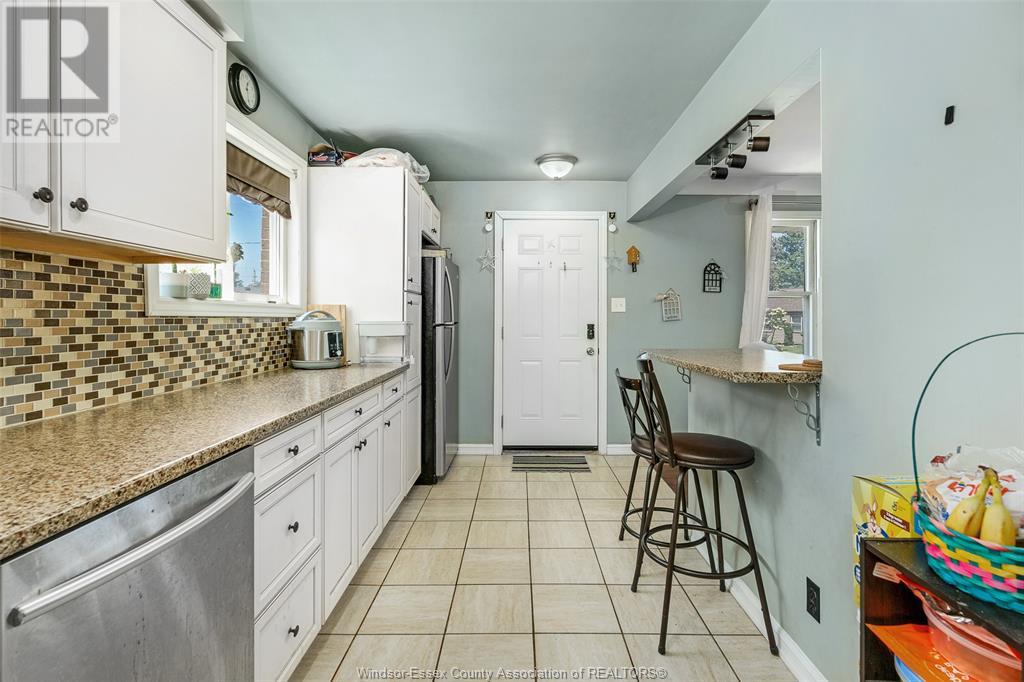 Photo 10 of 1345 Harrison Avenue, Windsor ON