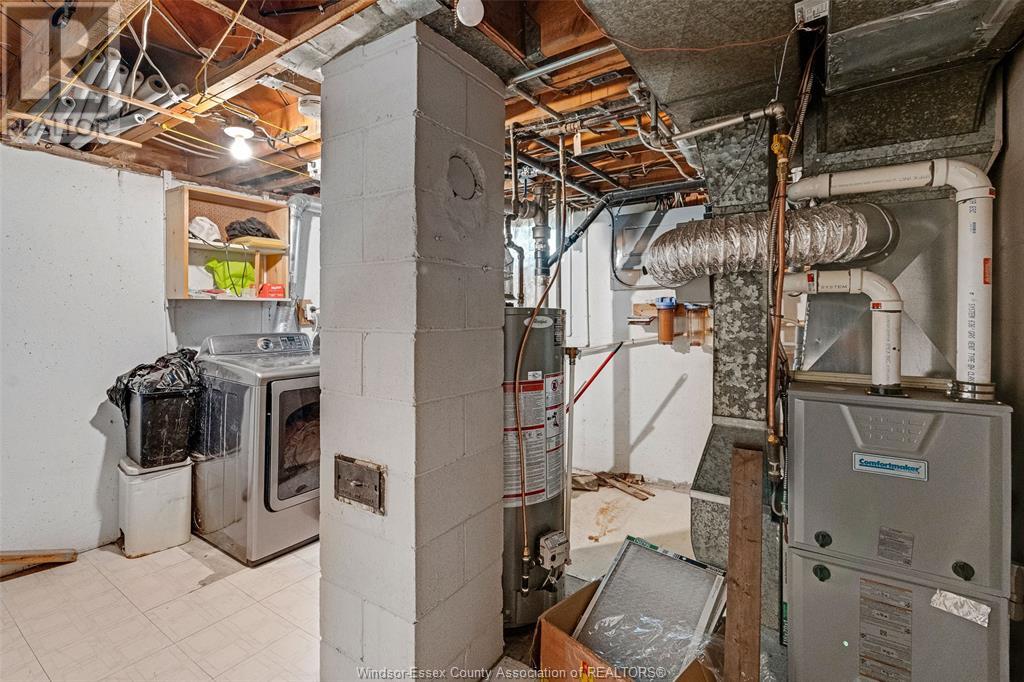 Photo 19 of 1345 Harrison Avenue, Windsor ON
