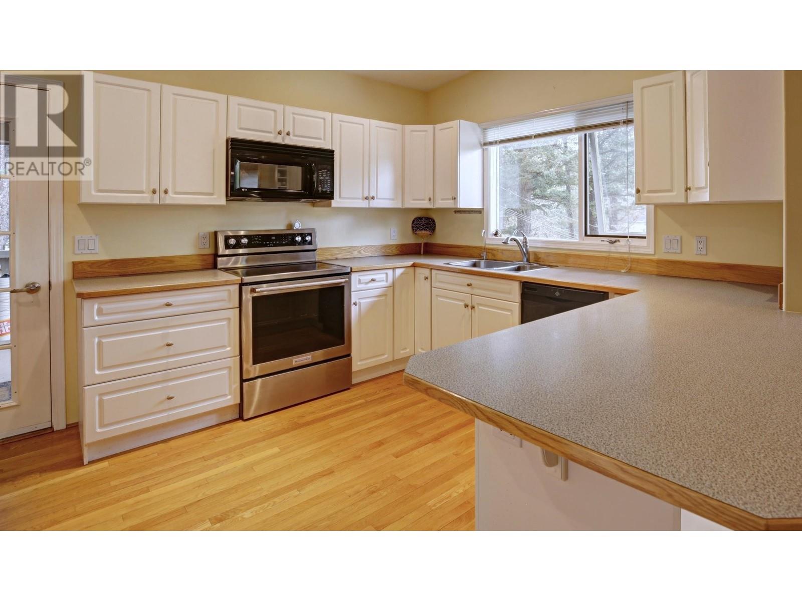 1712 SIGNAL POINT ROAD, Williams Lake